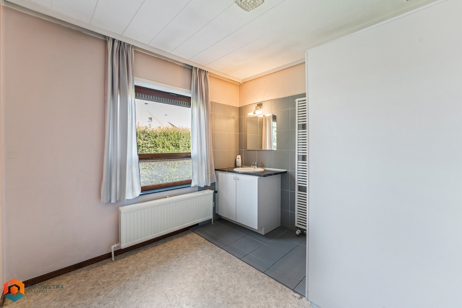 Woning met 4 slpkrs en garage in St-Katelijne-Waver foto 25