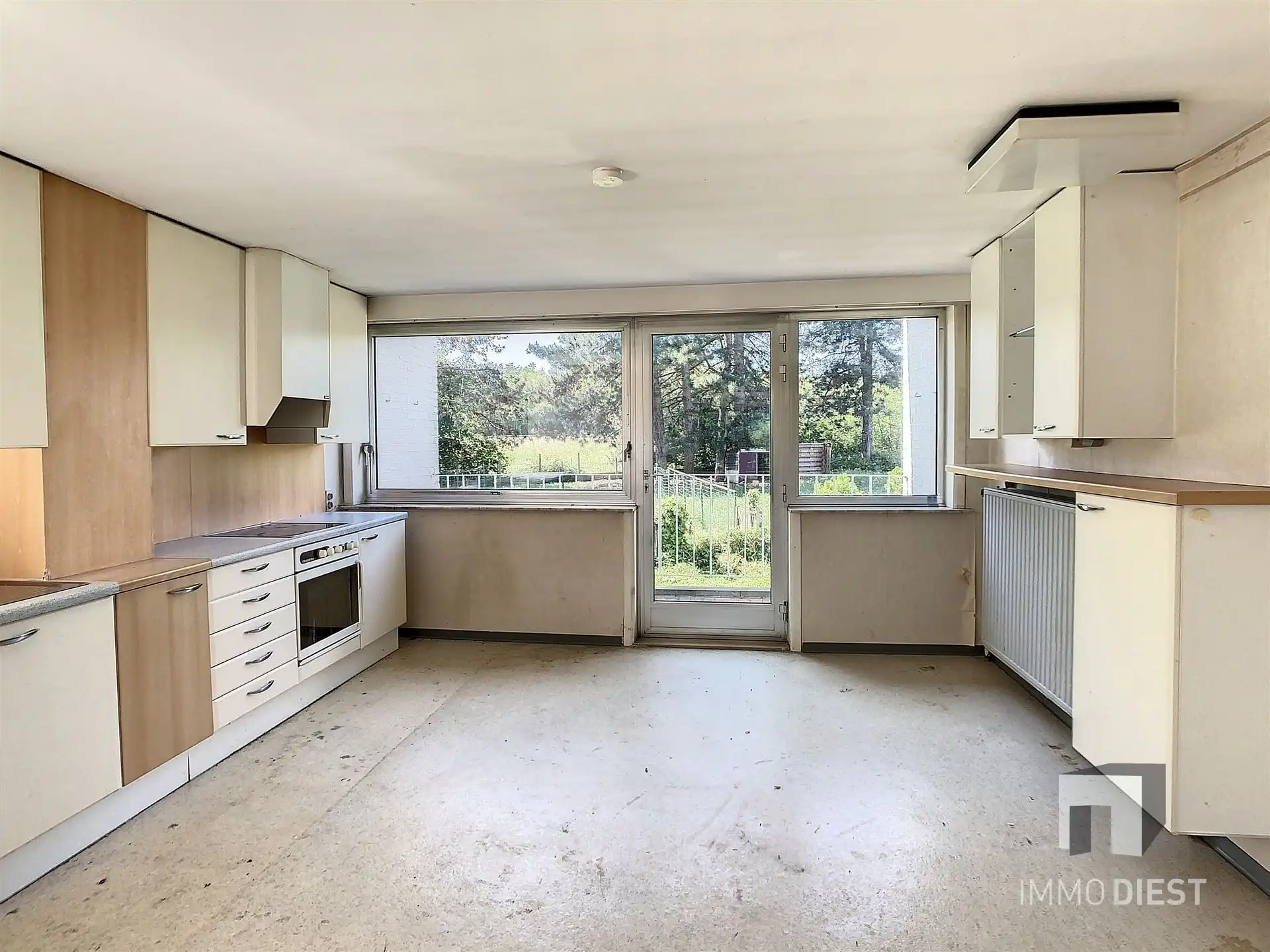 2 handelspanden en 2 appartementen van 3.120m2 met ruime parking op verbindingsweg foto 48