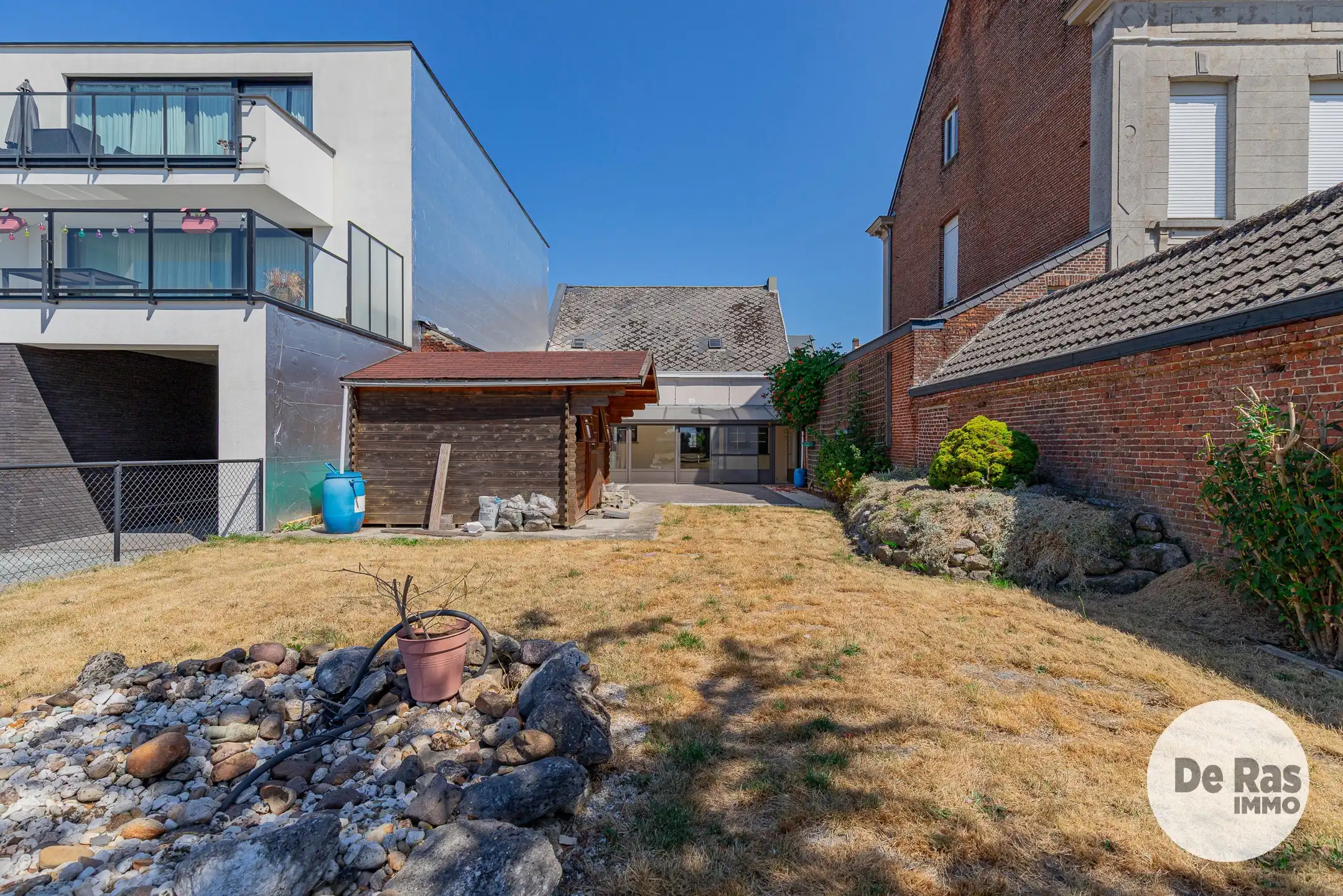 WICHELEN – Te renoveren woning met 3 kamers op leuke locatie foto 22