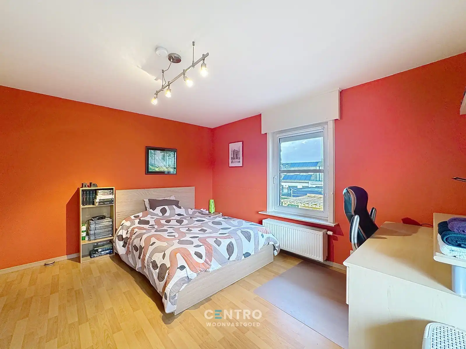 Kwalitatief afgewerkte villa met 4 slpks, garage én ZUIDger. tuin! foto 19