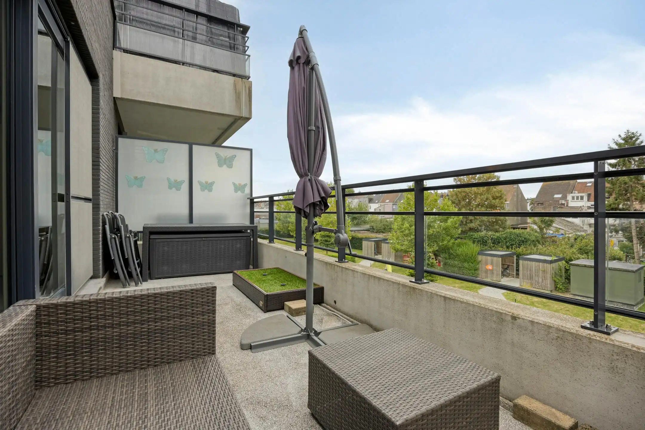 Instapklaar 1-slaapkamerappartement met terras en parking in Residentie Parkview te Vilvoorde foto 17