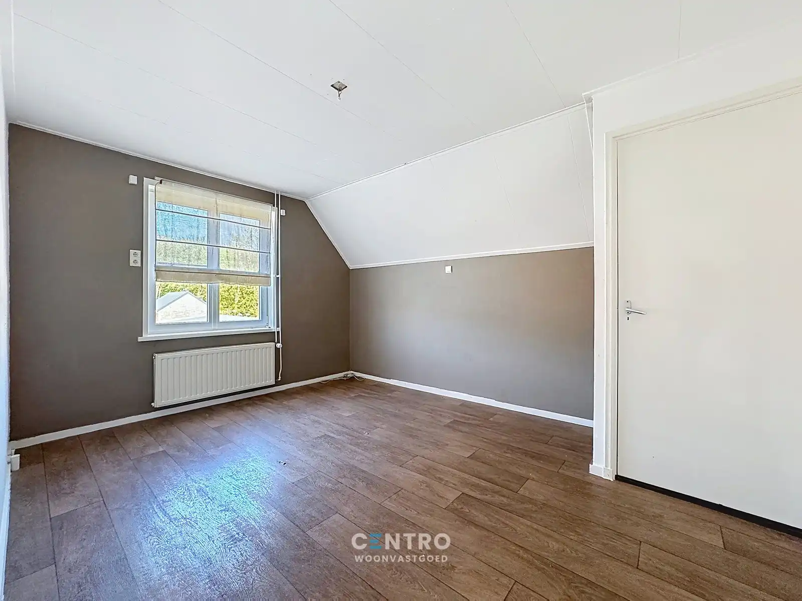 Uiterst charmant gelegen woning met 3 slpks! foto 9