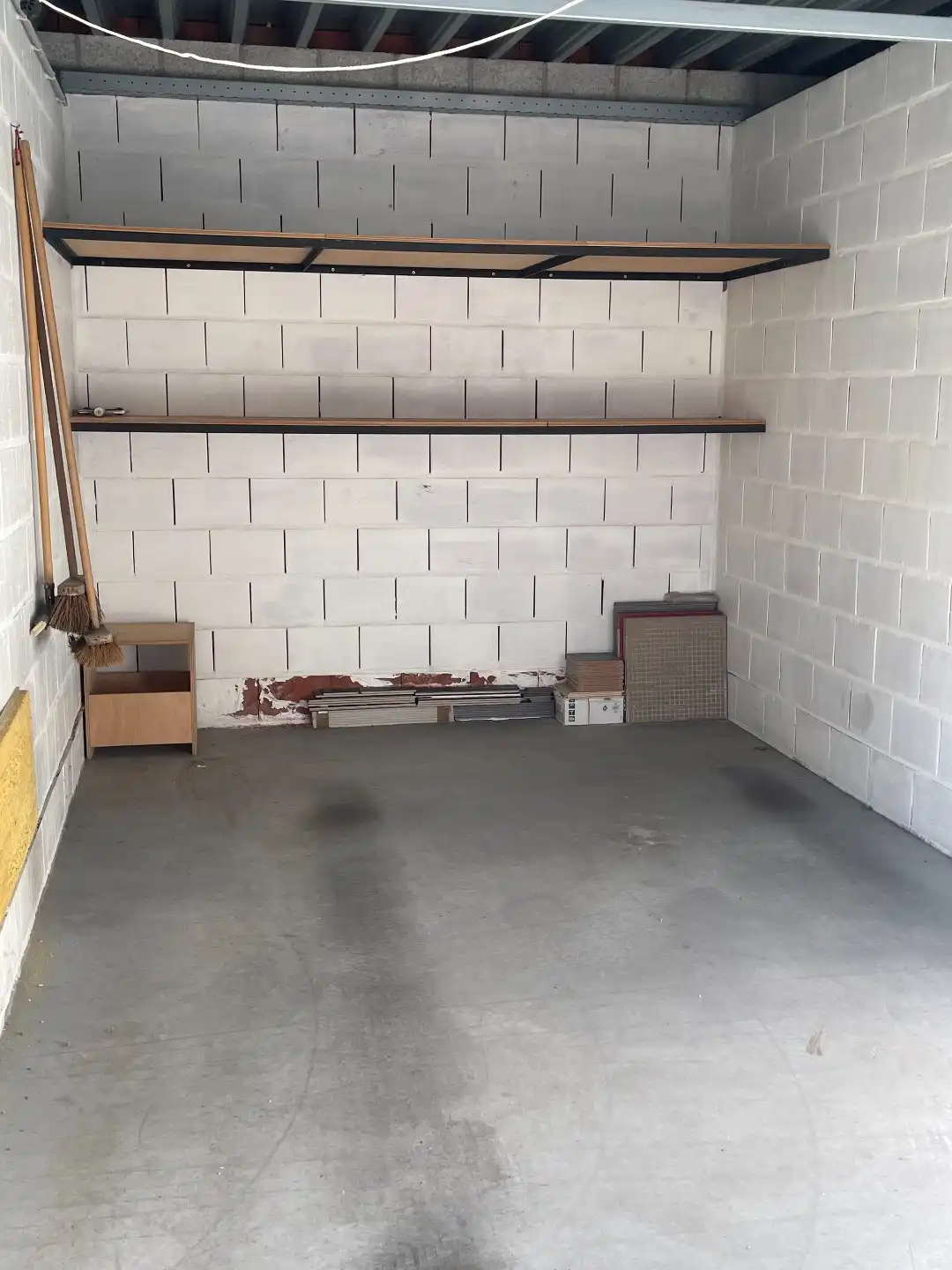 Ruim 2-slaapkamer appartement met garage in Kuurne foto 13