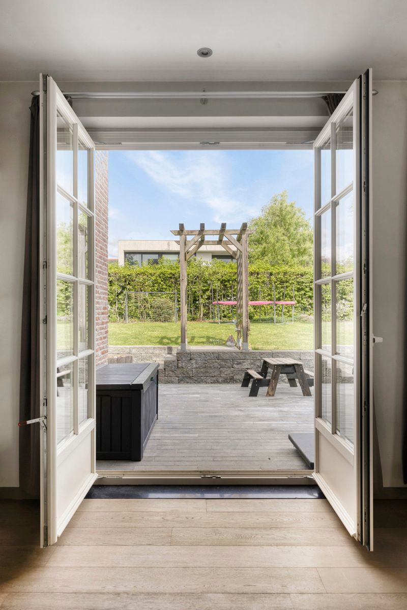 Prachtige Kwadraat villa te Meerbeek foto 11