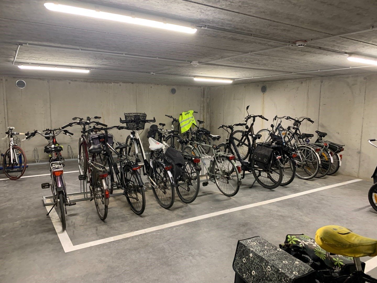 Nieuwbouw appartement te koop! foto 11
