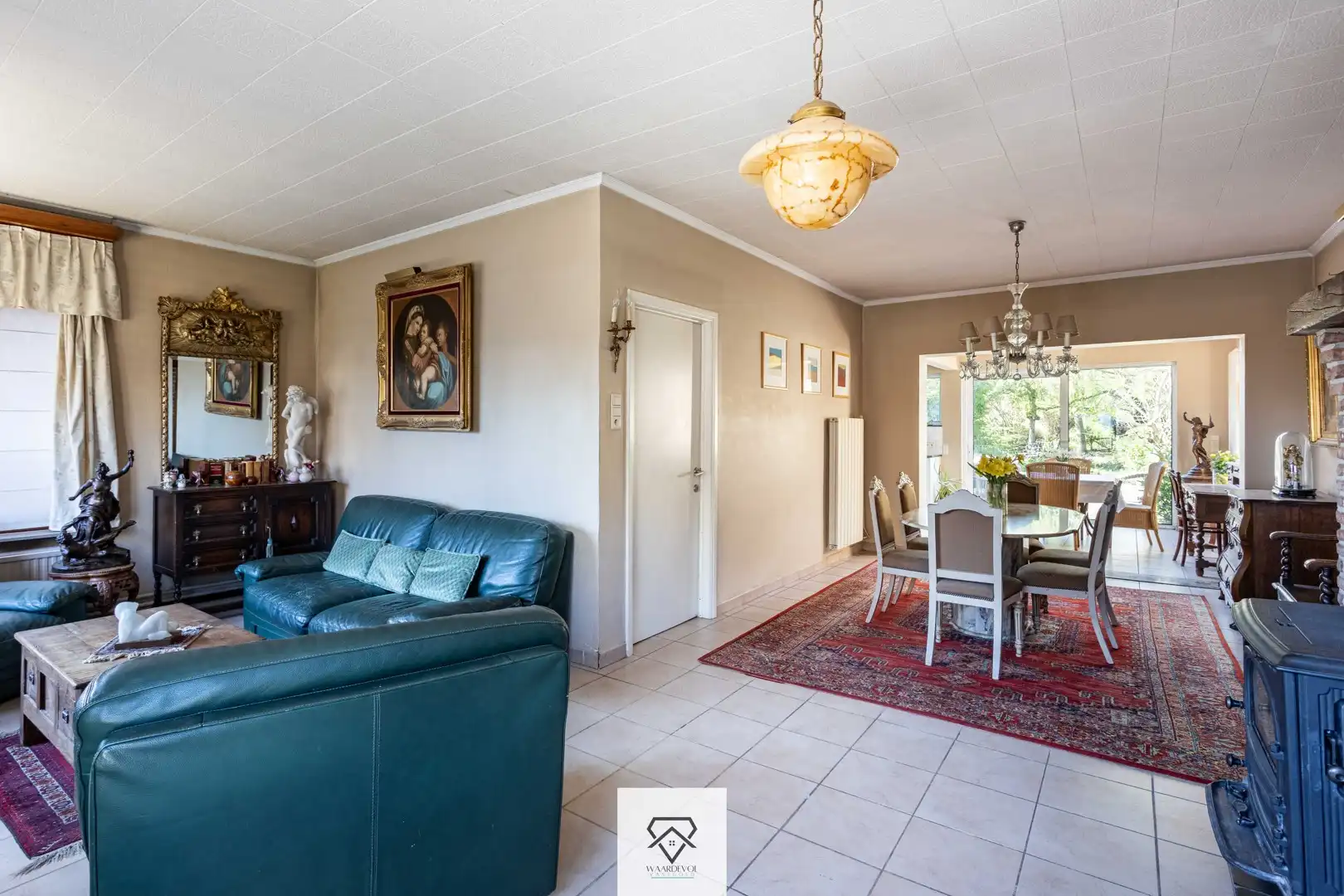 Gezinswoning met tuin en veel potentieel in het gegeerde Oostakker foto 6