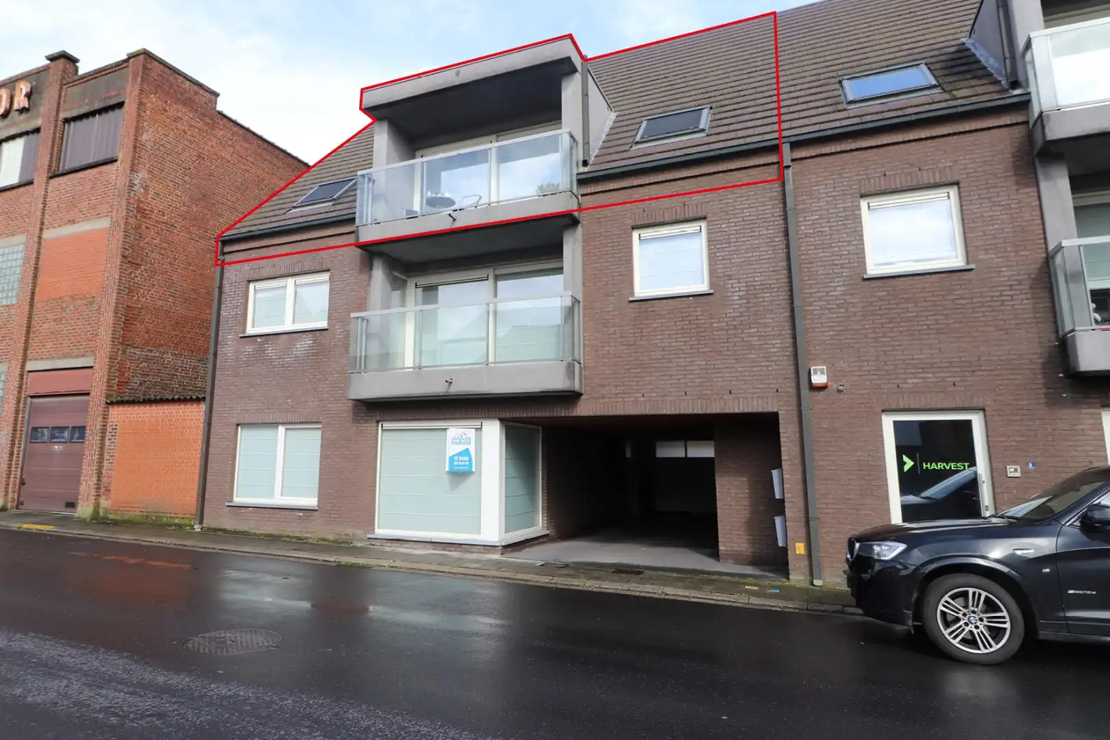 Verzorgd appartement met garage foto 11