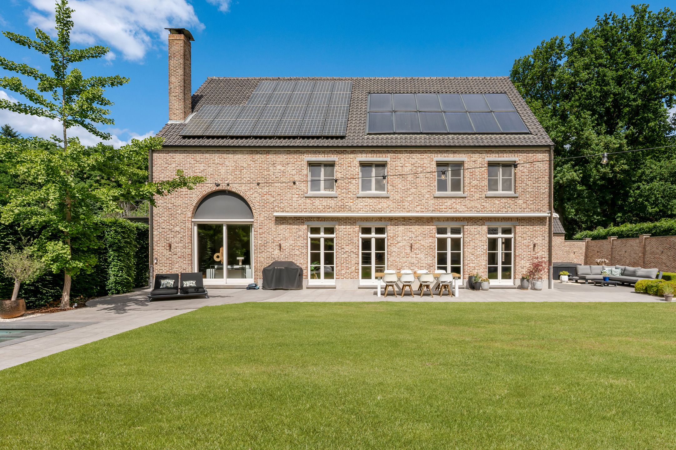 Topvilla met paardenaccomodatie, infinity-pool en 2e woning! foto 56