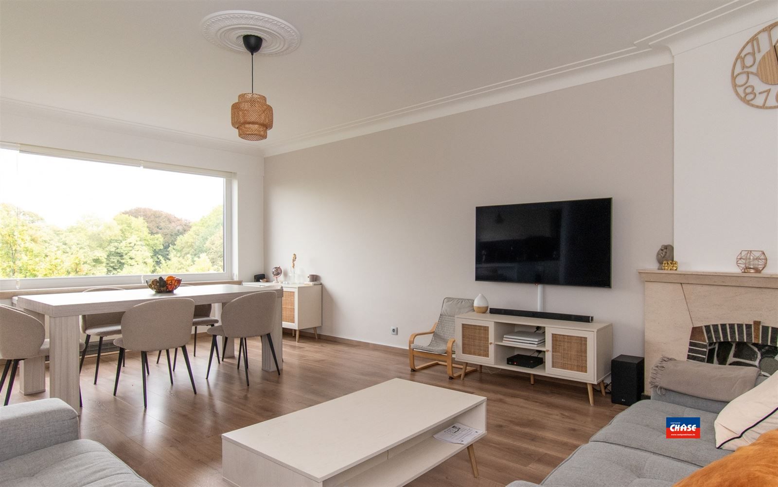 Appartement foto {{pictureIndex}}