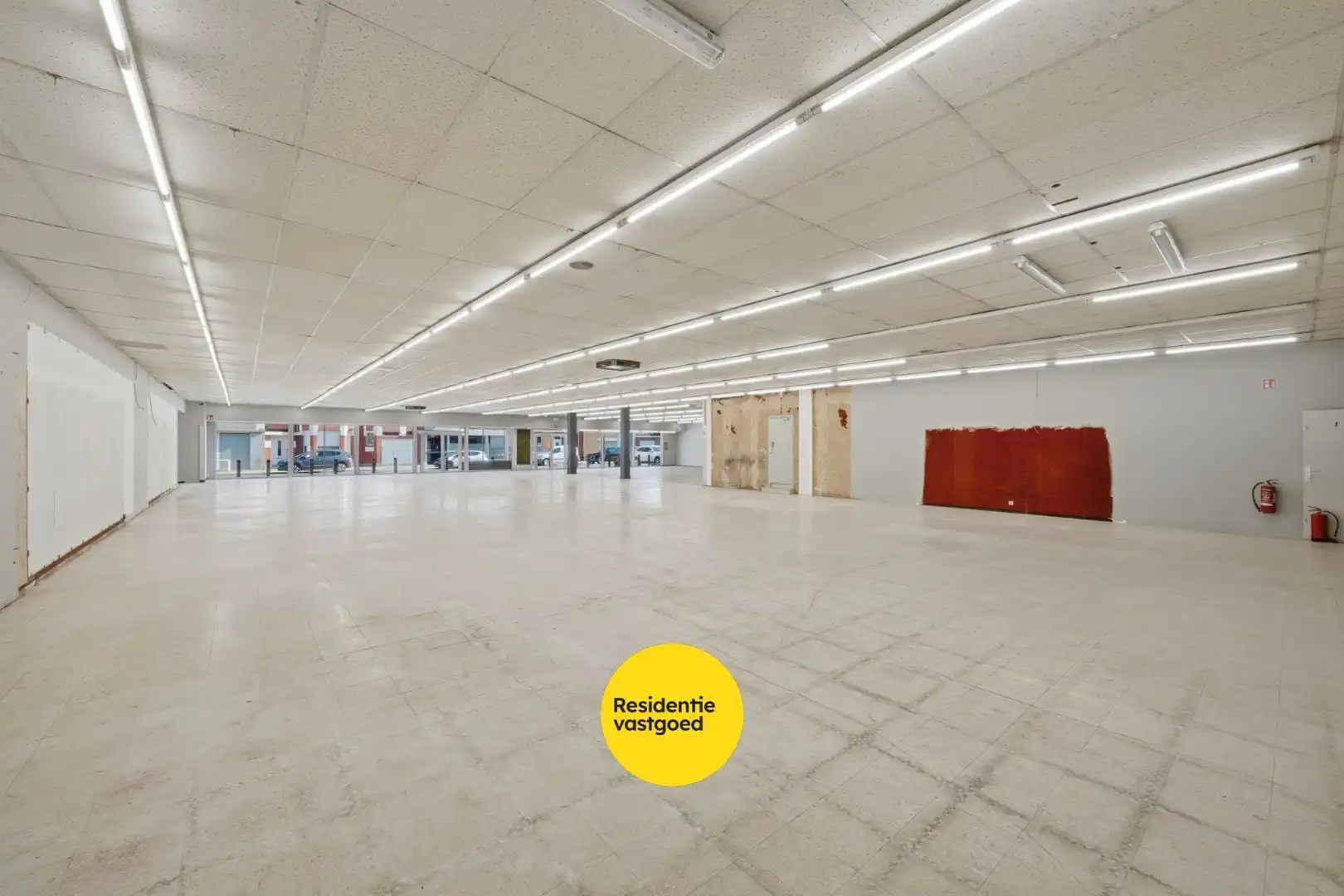 Commerciële ruimte te huur in het centrum van Aartrijke foto 9