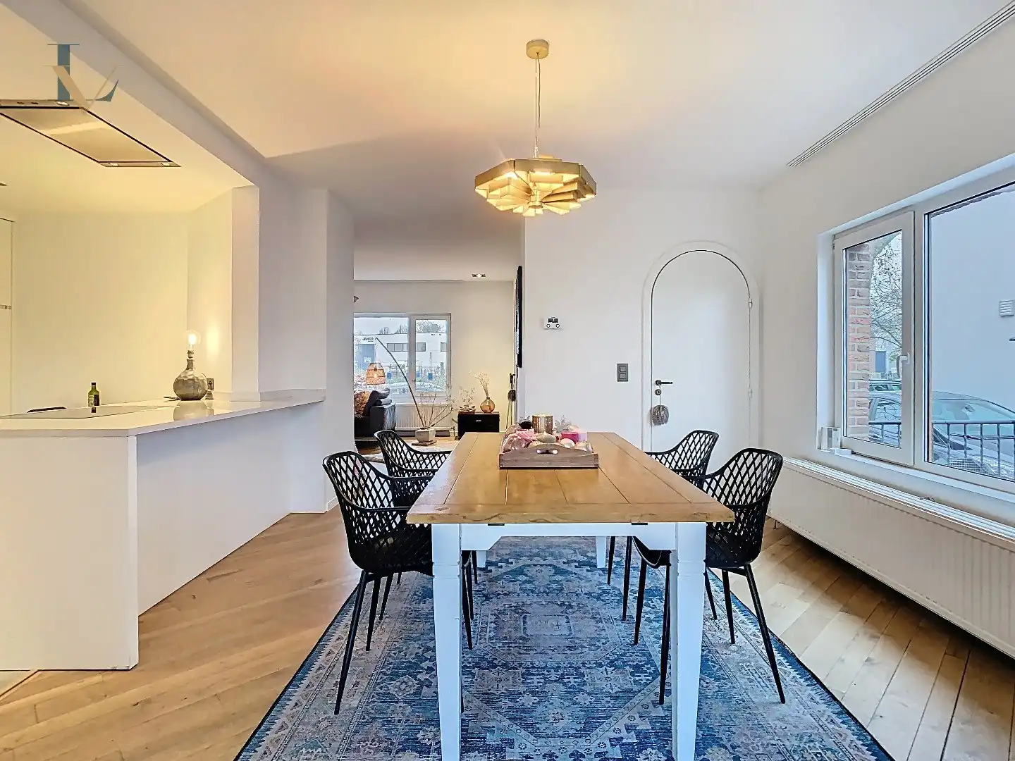 Charmante instapklare woning met 2 à 3 slpk. aan de vaart in Schoten nabij het centrum.  foto 9