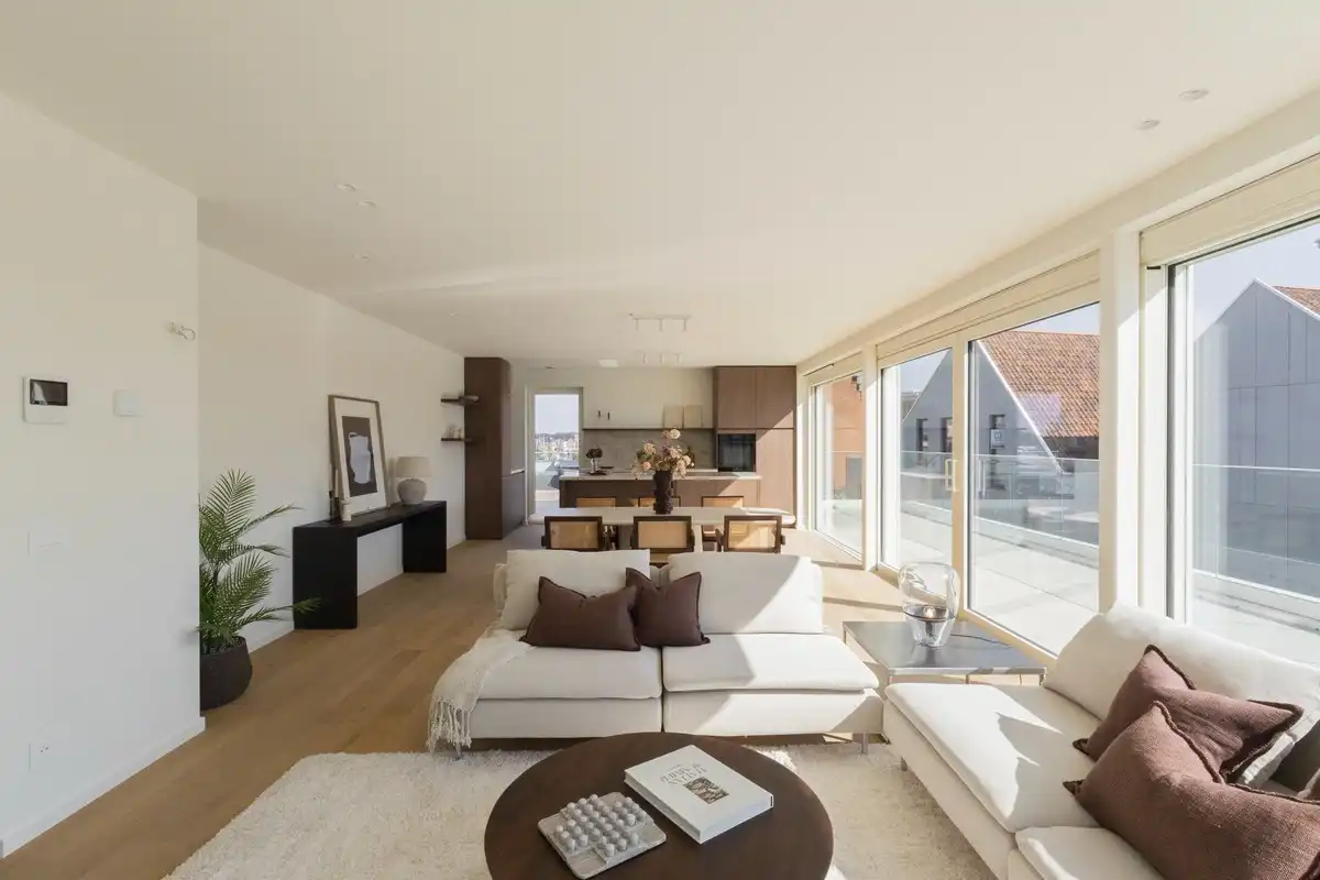Instapklaar en hoogwaardig afgewerkt 3-slaapkamerappartement in Brugge. foto 8