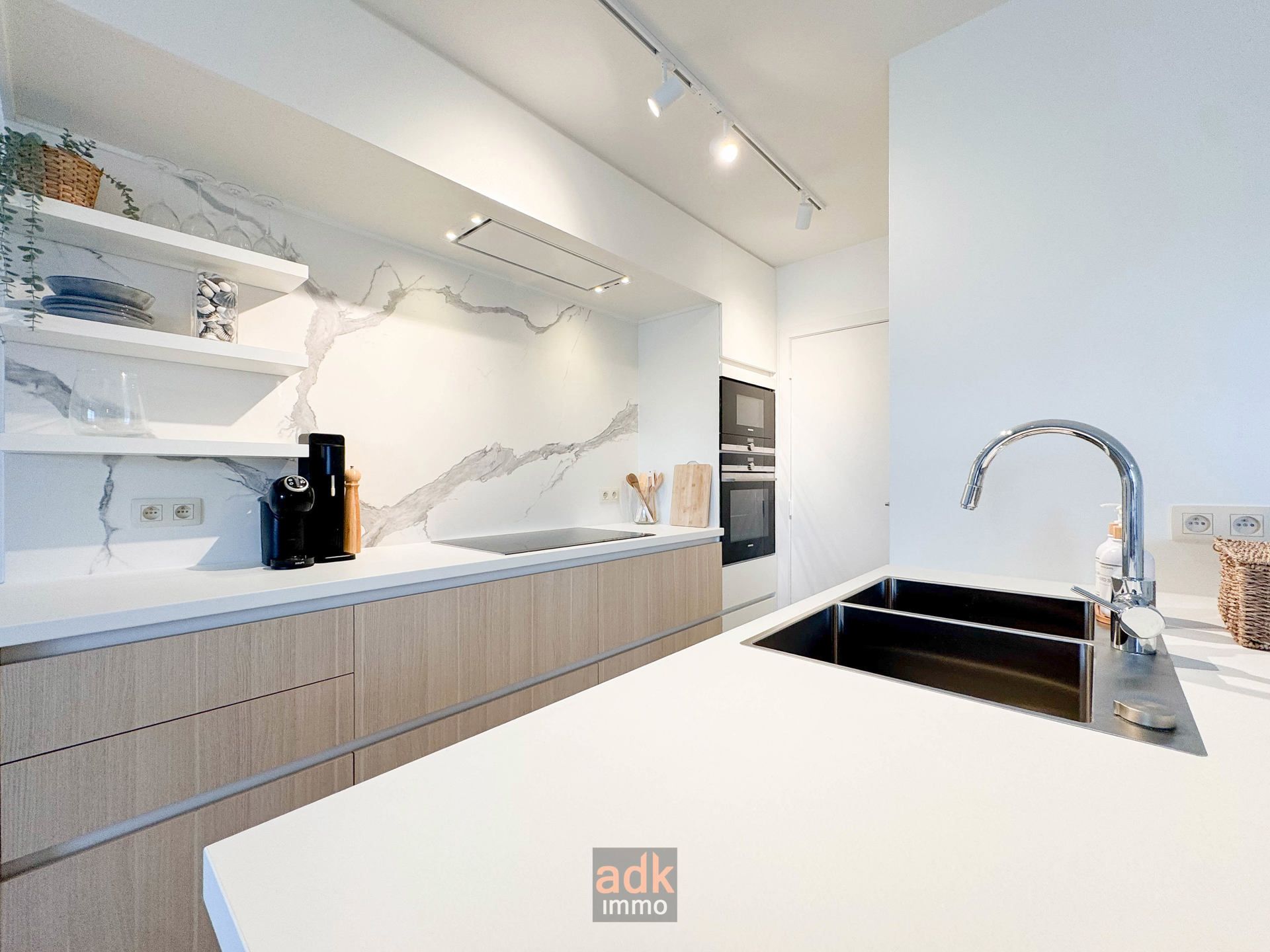 Koksijde | Ruime duplex met 4 slpk, 2 terrassen en dubbele garage foto 8