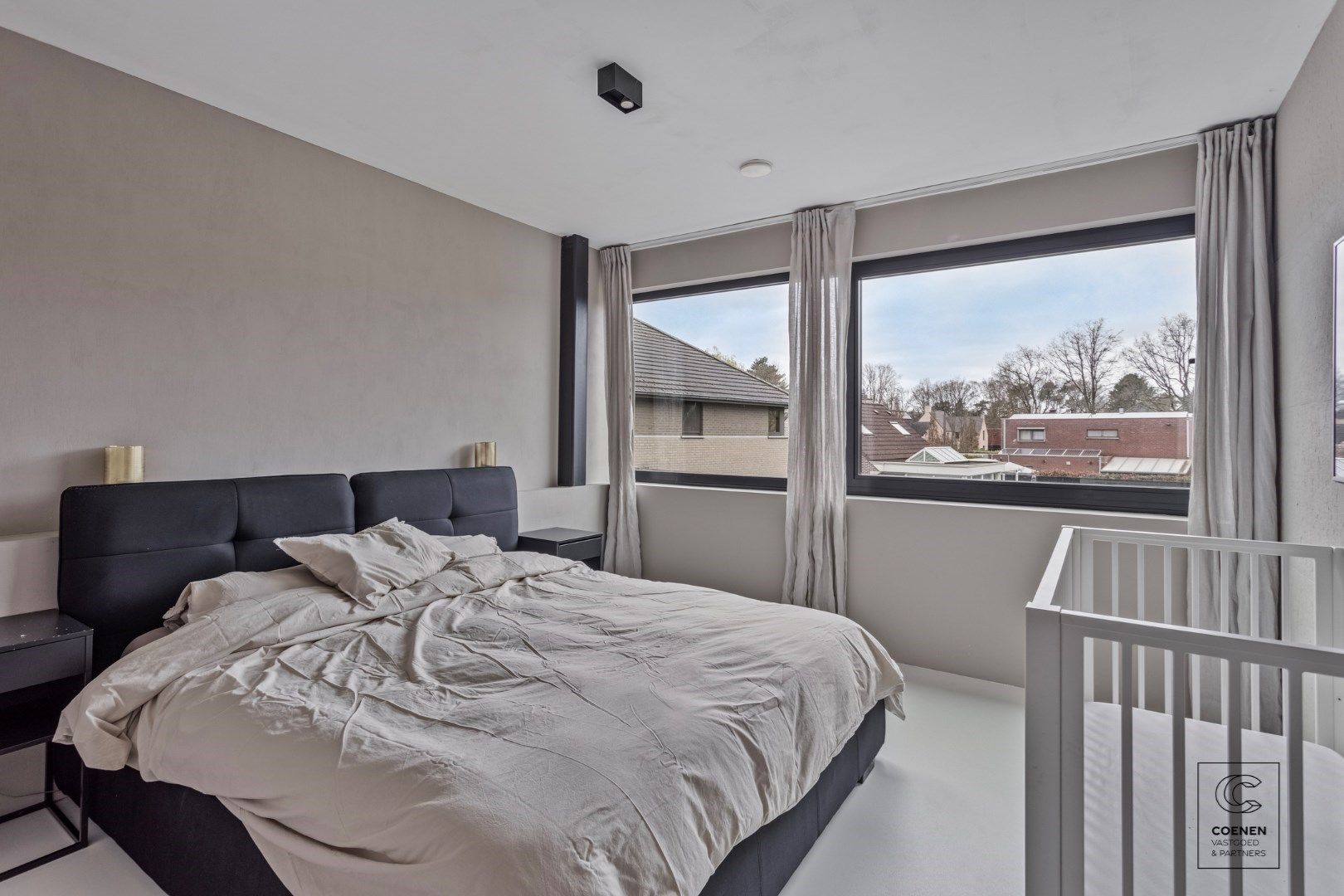 Prachtig en luxueus afgewerkte HOB van 280m² in een doodlopende straat! foto 11