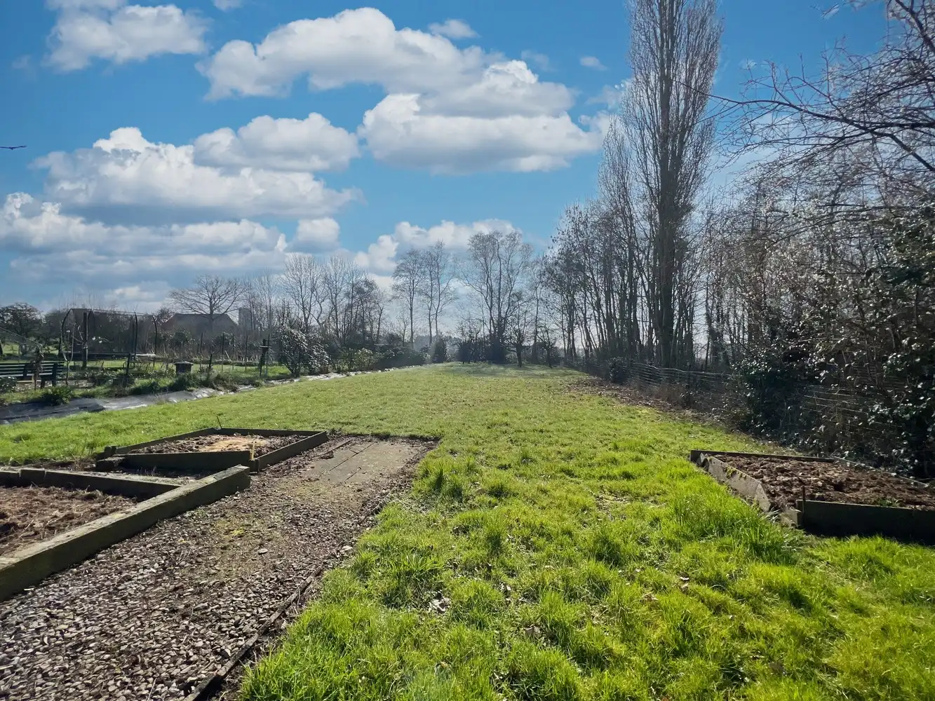 Landelijke woning op uniek perceel van ca. 1550 m² foto 12