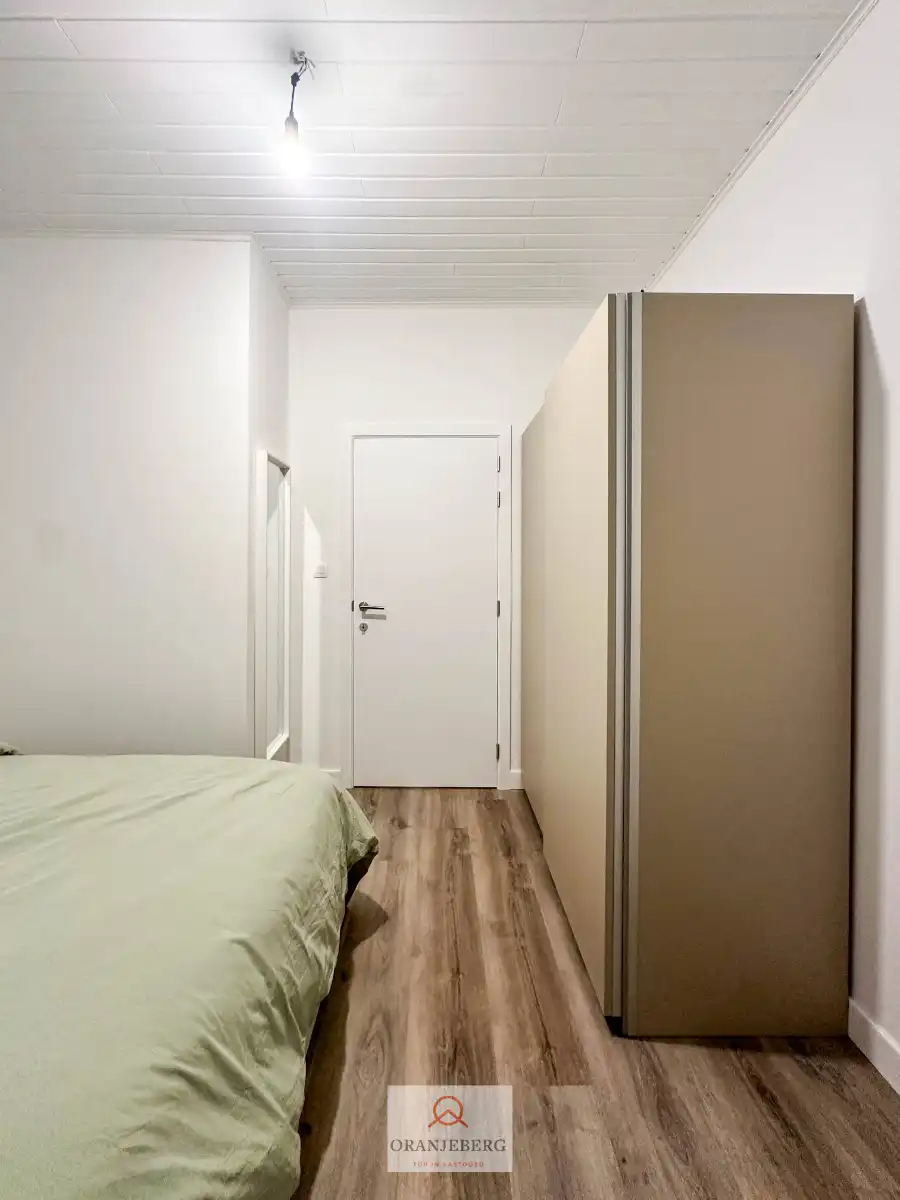 Gemeubeld en gerenoveerde rijtjeswoning op boogscheut van Gent TE HUUR voor 11 maanden foto 22