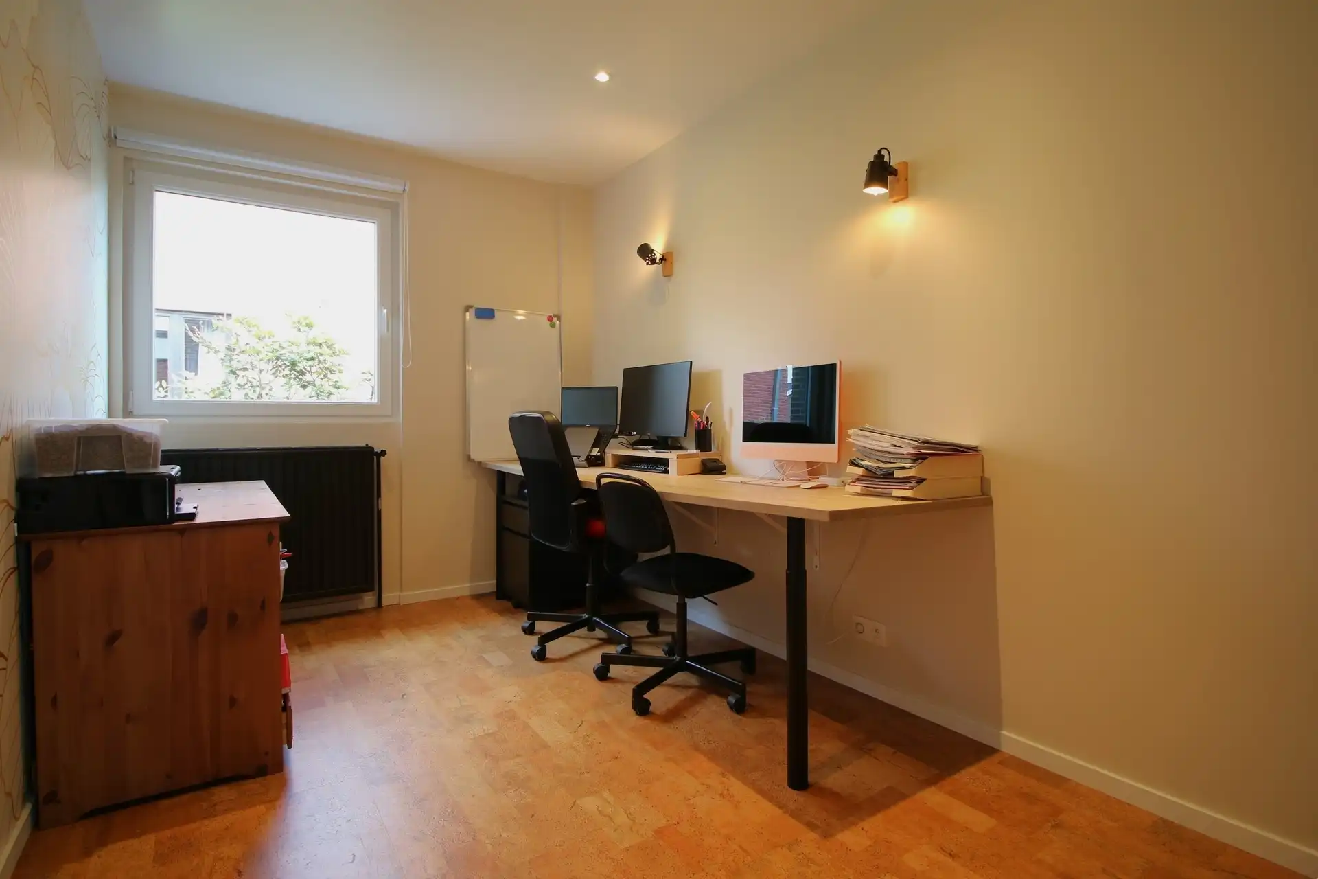 Knap gerenoveerde woning in rustige wijk foto 13