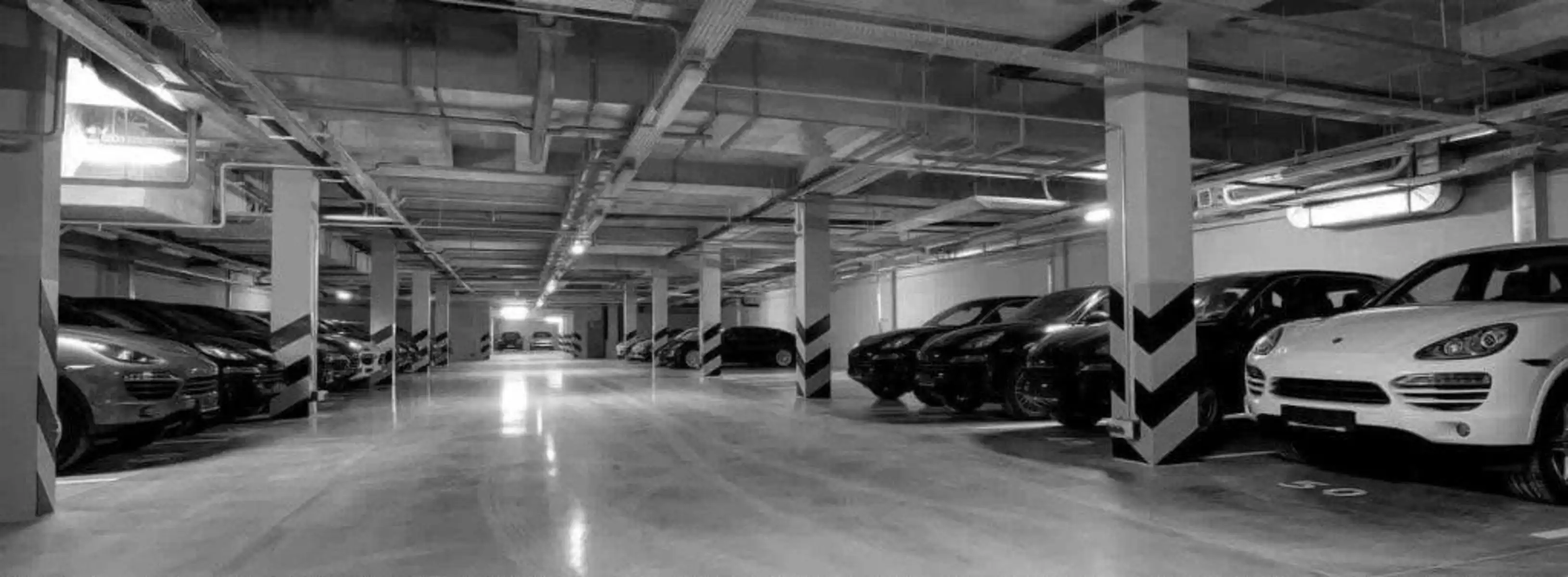 Refuga Hasselt -parkeerplaats foto {{pictureIndex}}