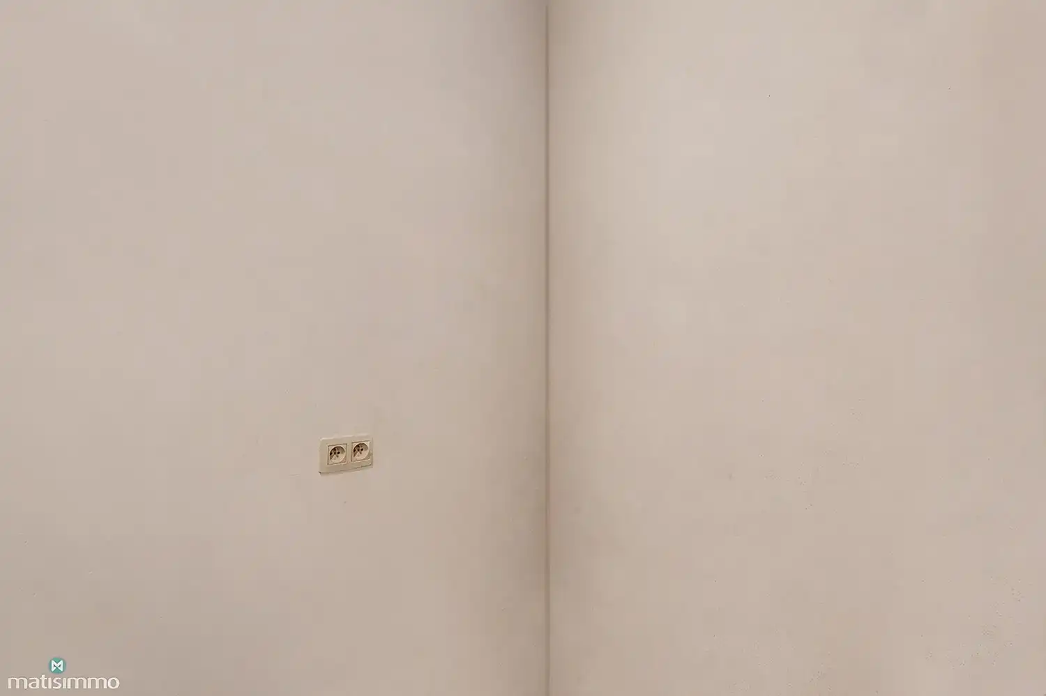 RIANT, INSTAPKLAAR DUPLEXAPPARTEMENT MET 2 SLAAPKAMERS EN 2 AUTOSTAANPLAATSEN IN MOELINGEN foto 12