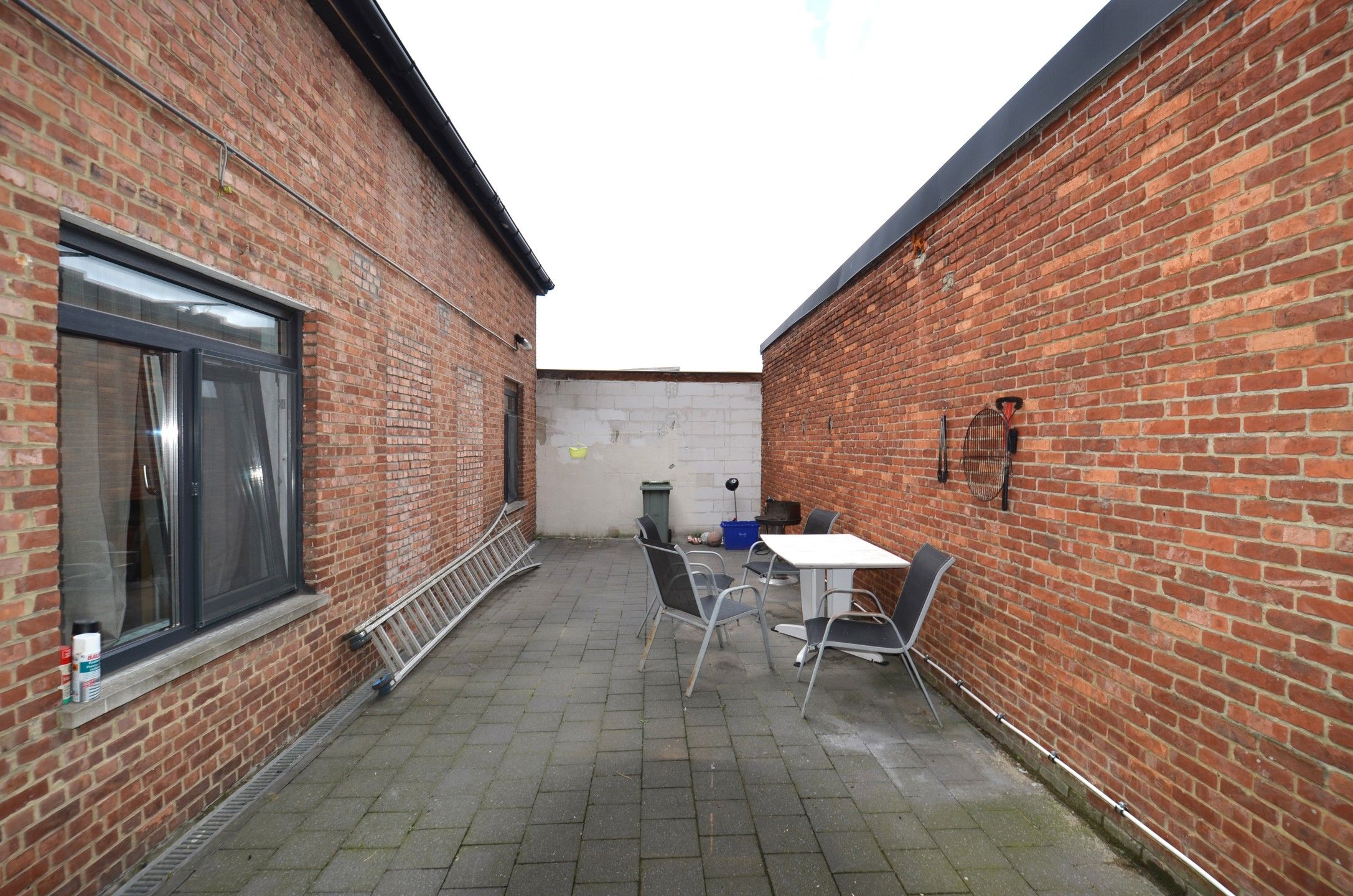 Zeer ruime woning met potentieel foto 20