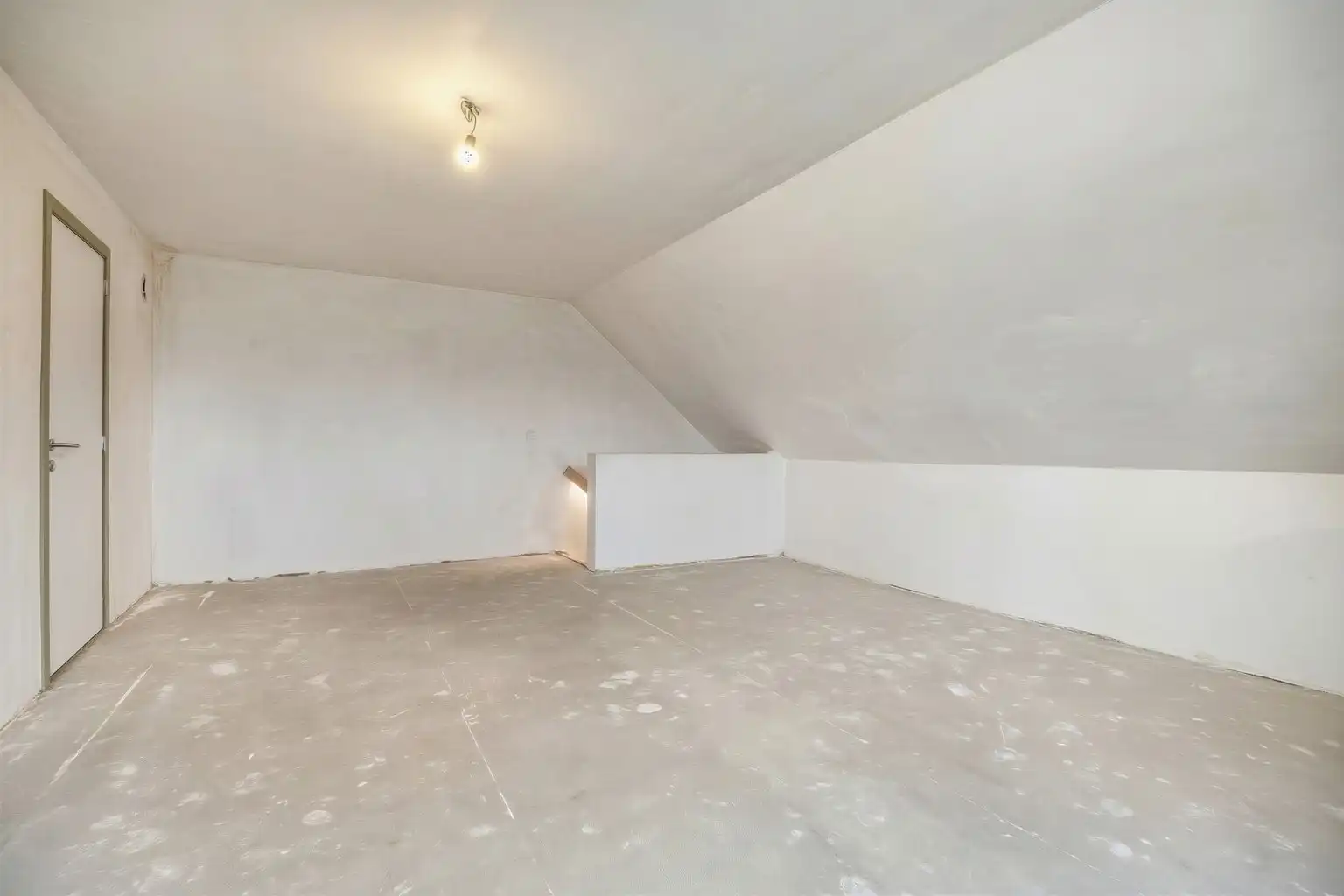 Mooie nieuwbouwwoning onder het registratierecht foto 26