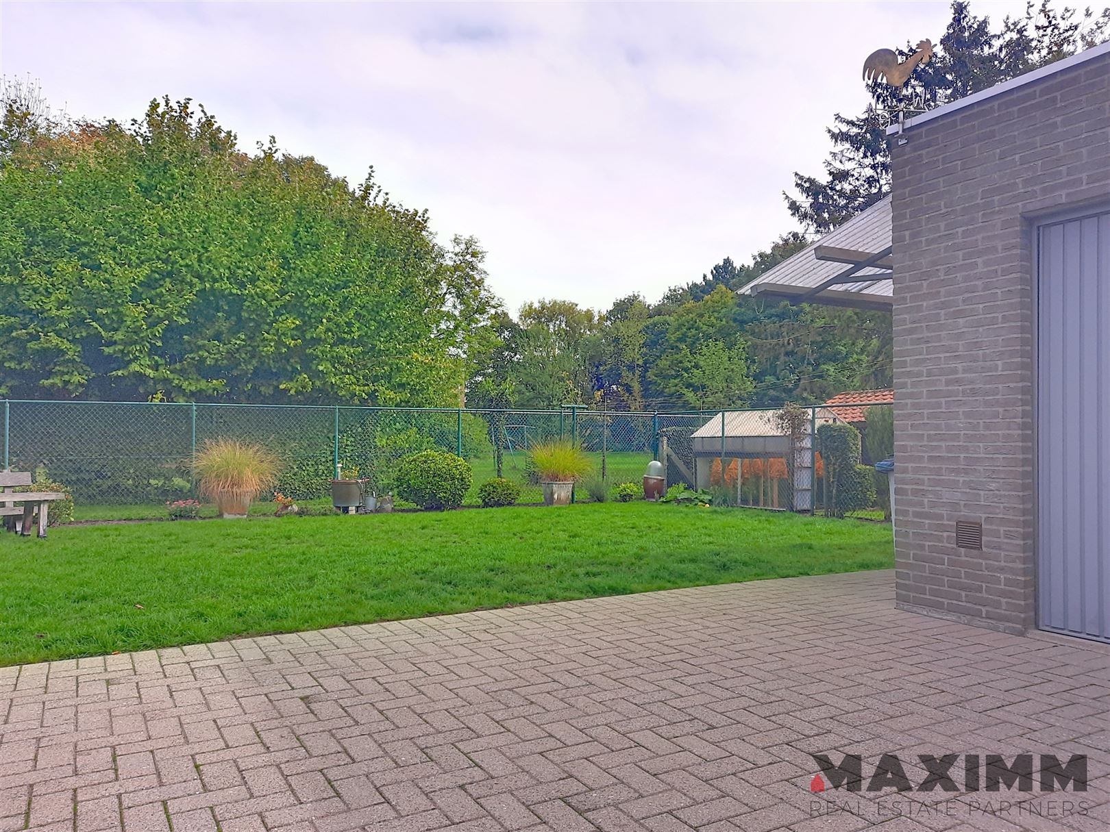 duplex woonst, 110m², terras voor- en achterzijde, garagebox en berging. foto 21