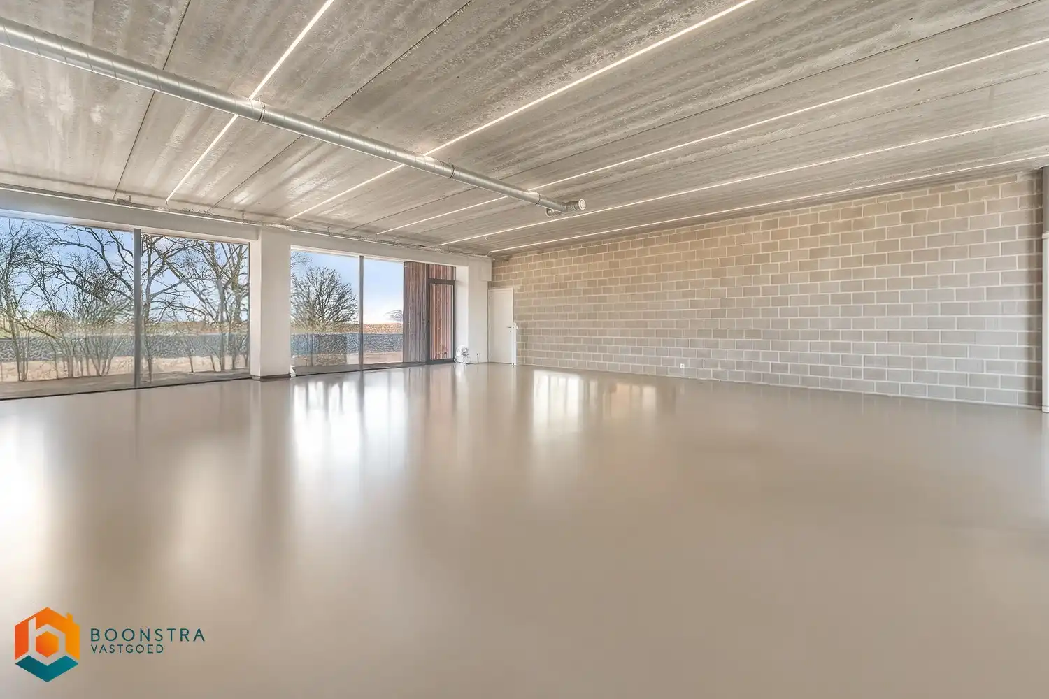 Kantoorruimte van 159 m² met ruim terras te Putte foto 4