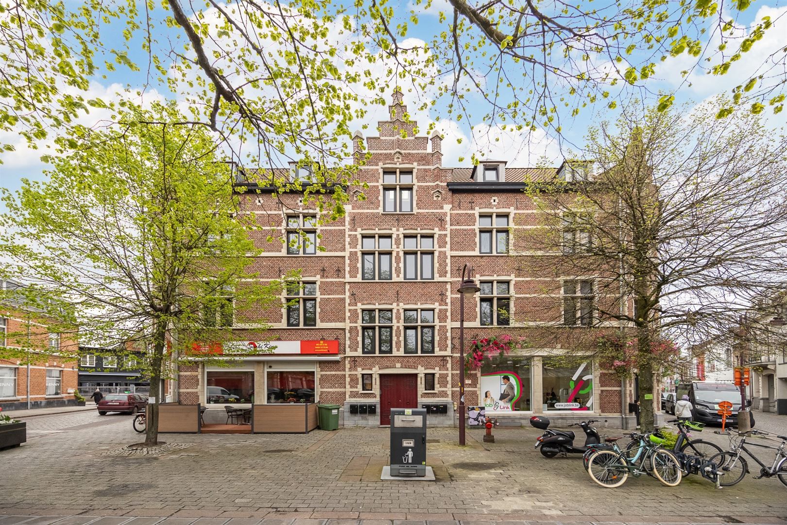 Vernieuwbouw appartement met terras foto 19