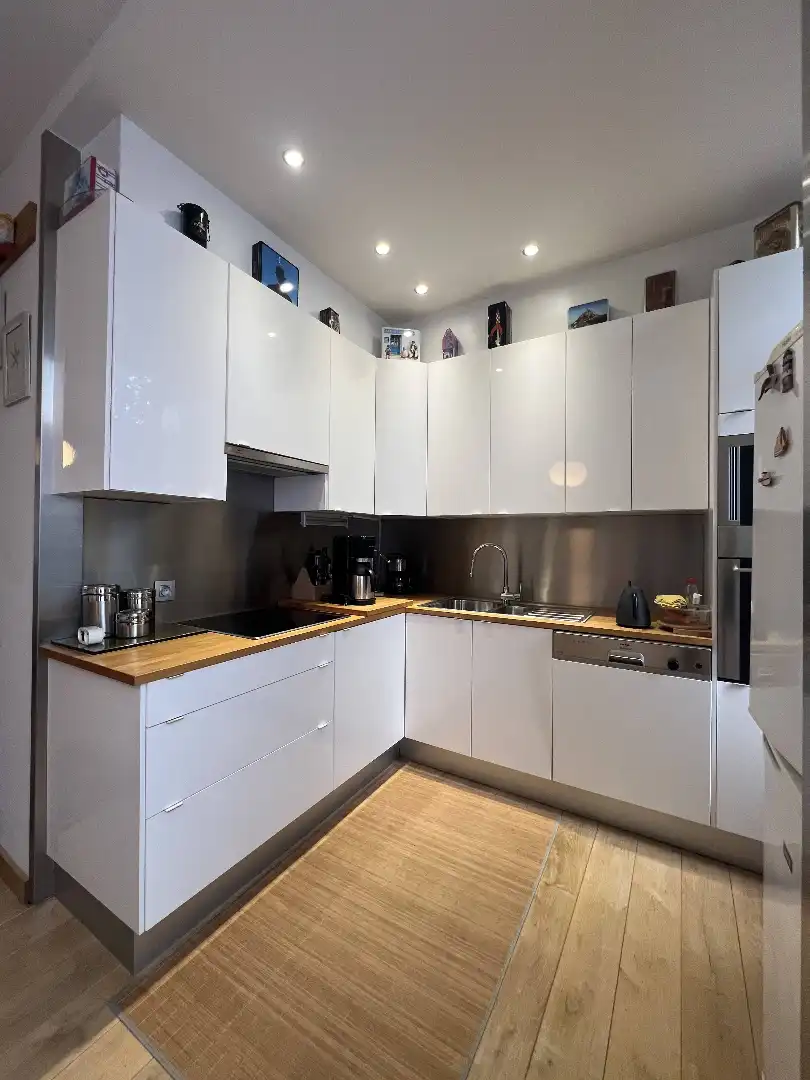 Instapklaar appartement met 2 slaapkamers en dakterras in Oostende foto 6