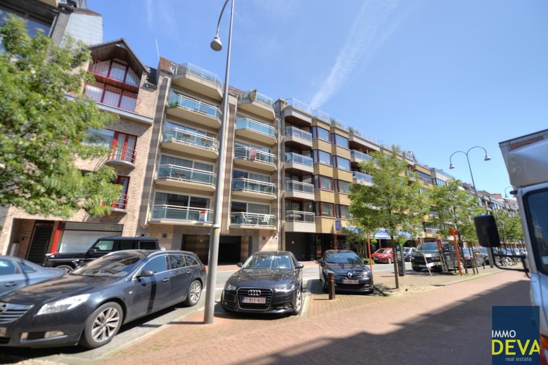 Parkeerplaats te huur Paul Parmentierlaan 152 - - 8300 Knokke