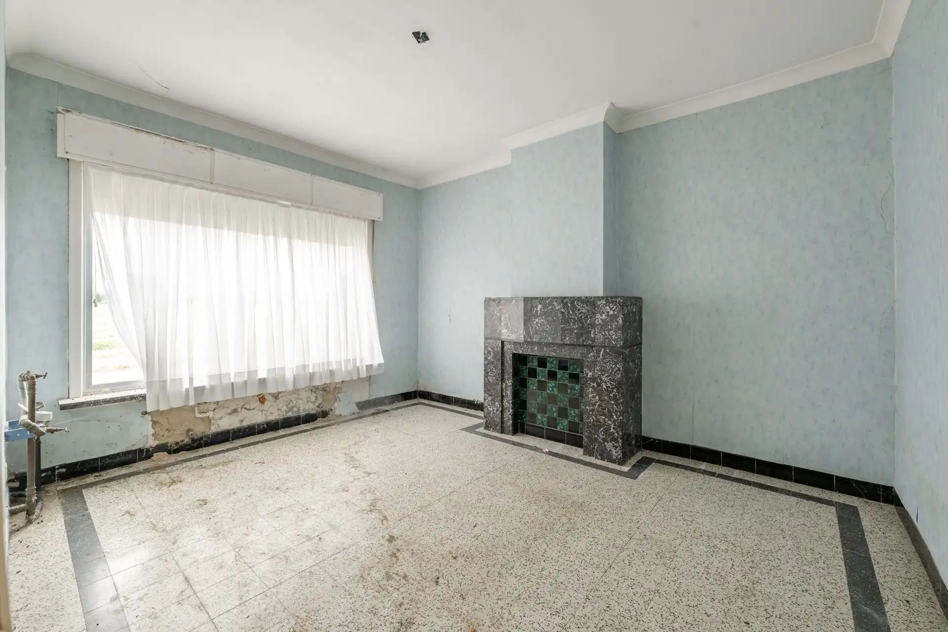 Te slopen LANDELIJK gelegen woning op een perceel van 815 m² in WIELSBEKE foto 5