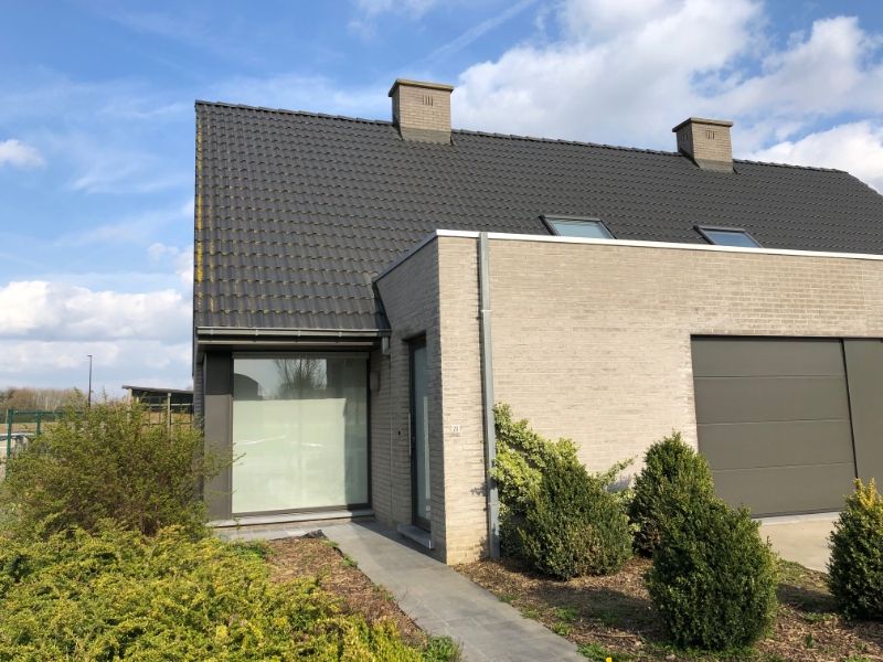 koppelwoning foto {{pictureIndex}}