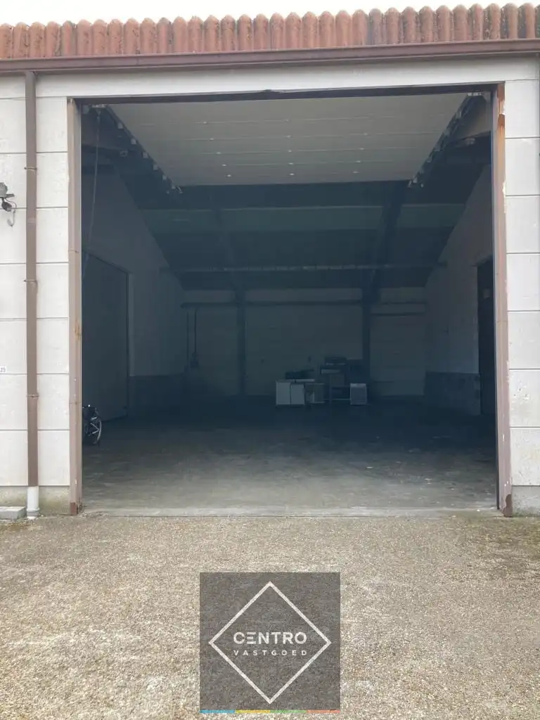 Bedrijfsgebouw met woonst op 't Walletje! foto 27