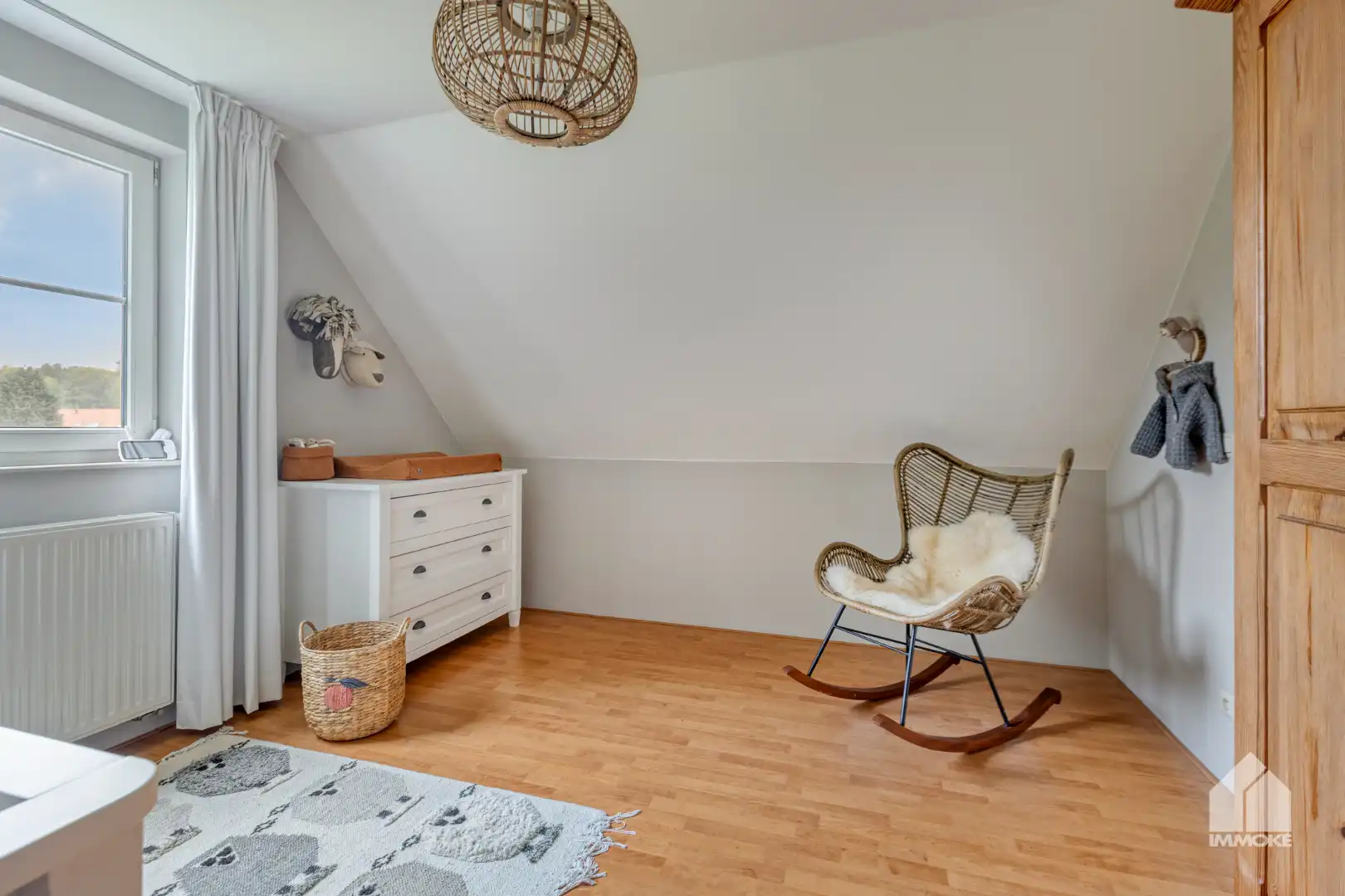 Volledig gerenoveerde, energiezuinige langgevelhoeve op riant perceel van 76 are. foto 25