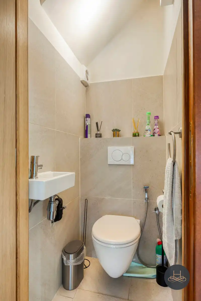 Hoogwaardig afgewerkte, ruime gezinswoning op toplocatie foto 11