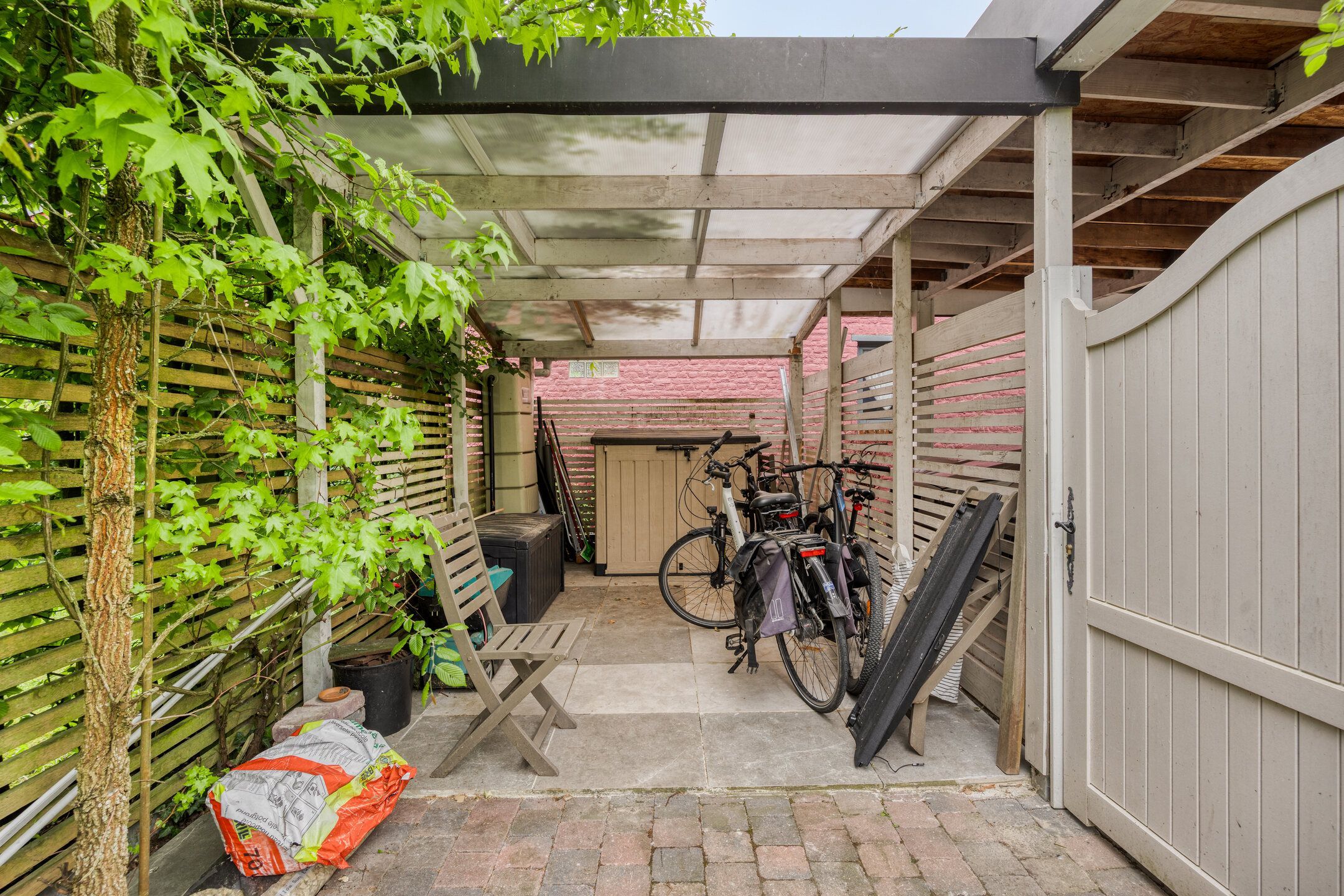 Charmant en lichtovergoten wonen te Bierbeek: 3 slpks, 2 stnplts foto 25