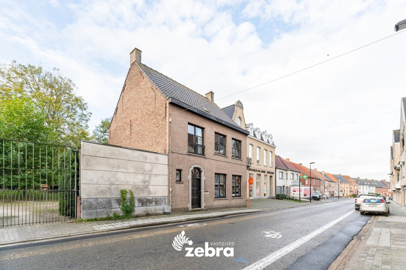 Karaktervolle woning met 3 slaapkamers in centrum Zwevezele! foto 22