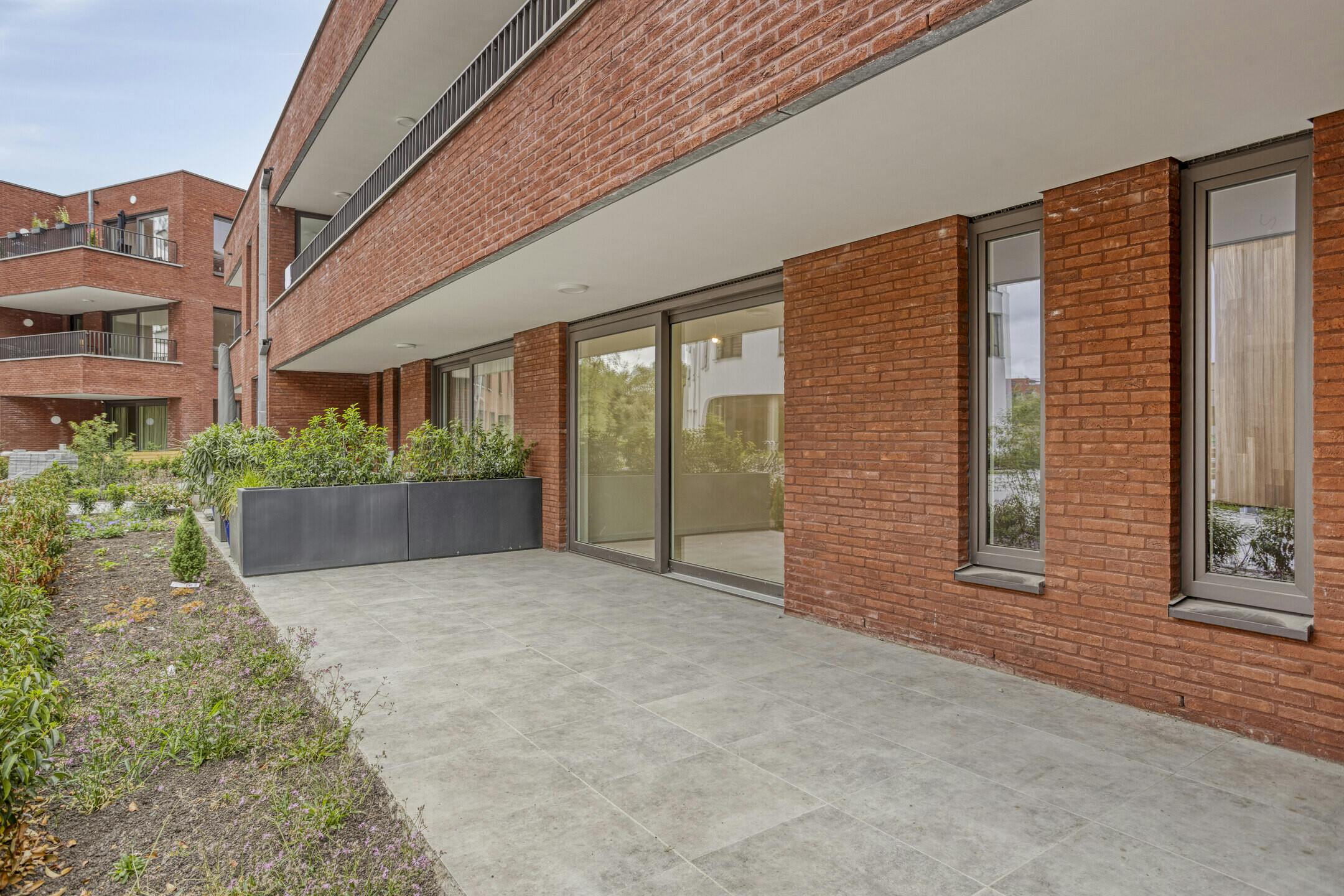 Gelijkvloersappartement met 3 slaapkamers in Boom foto {{pictureIndex}}