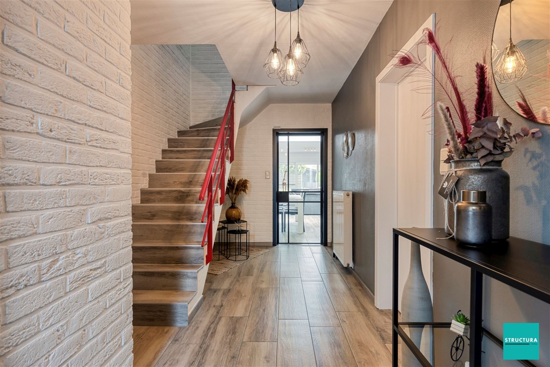 Ruime én volledig instapklare woning foto 2