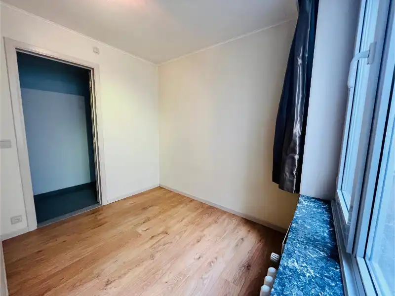 Instapklaar gemeubeld 2-slaapkamer appartement op topligging in Wenduine – vlak bij zee! foto 12