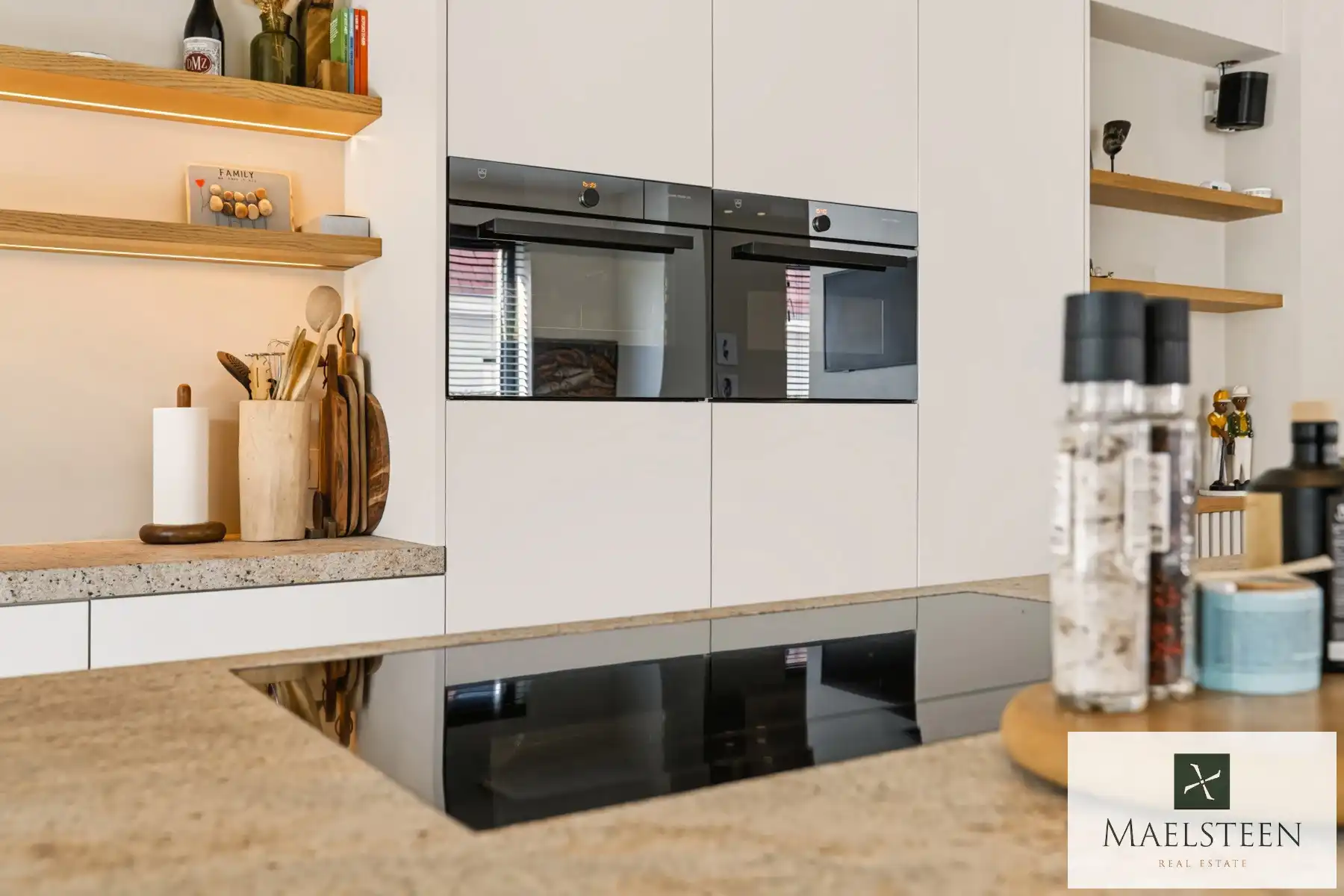 Top afgewerkte, instapklare villa op 1076 m² in Sint-Andries foto 18
