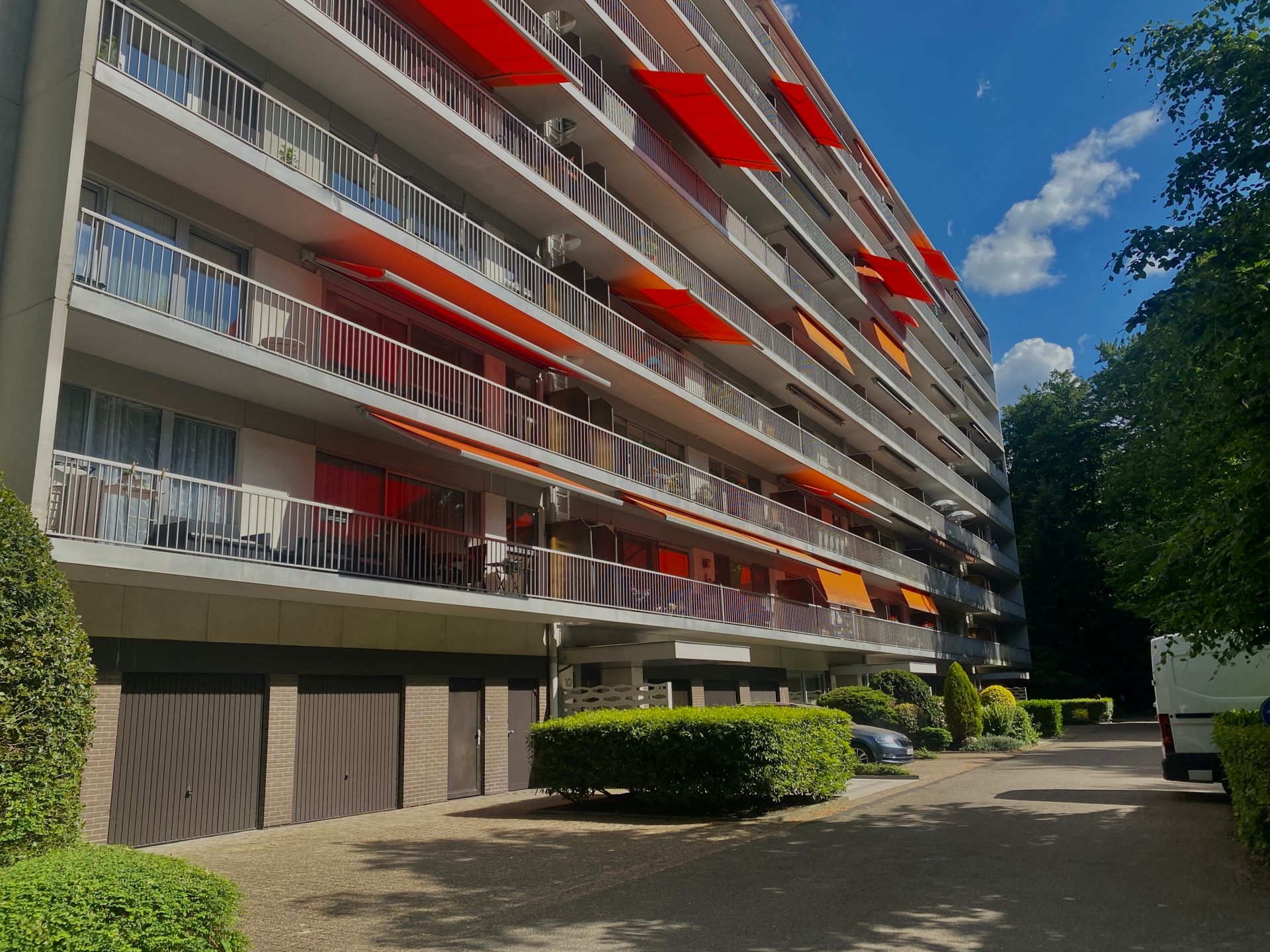 gerenoveerd app. met 2 slpks en terras in parkresidentie  foto 14