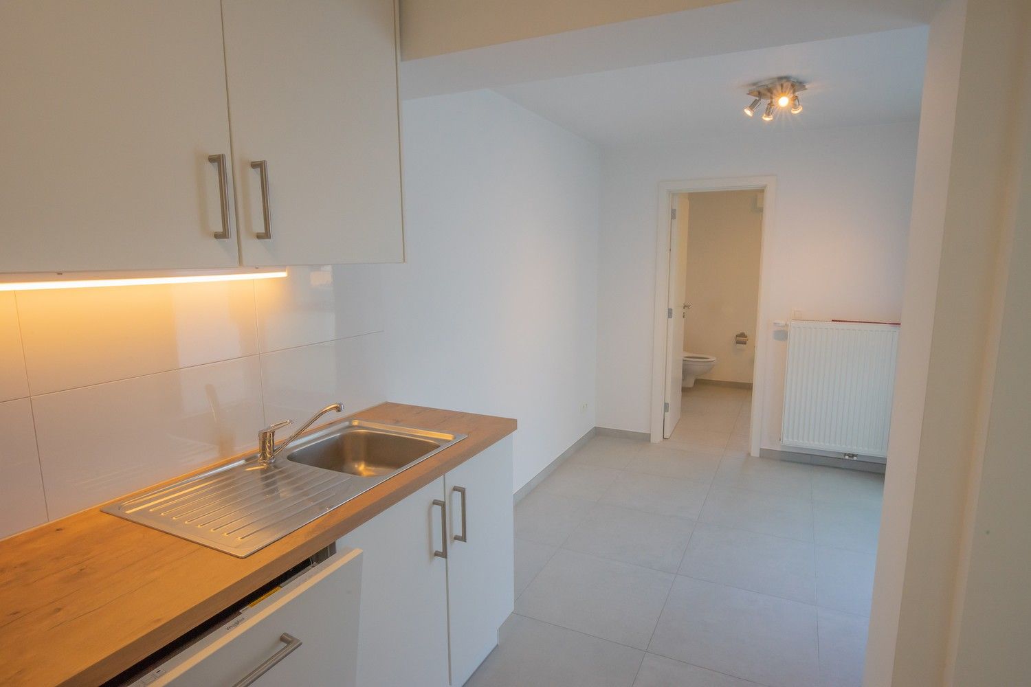 Instapklaar appartement met ruim terras op topligging in Aarschot foto 4