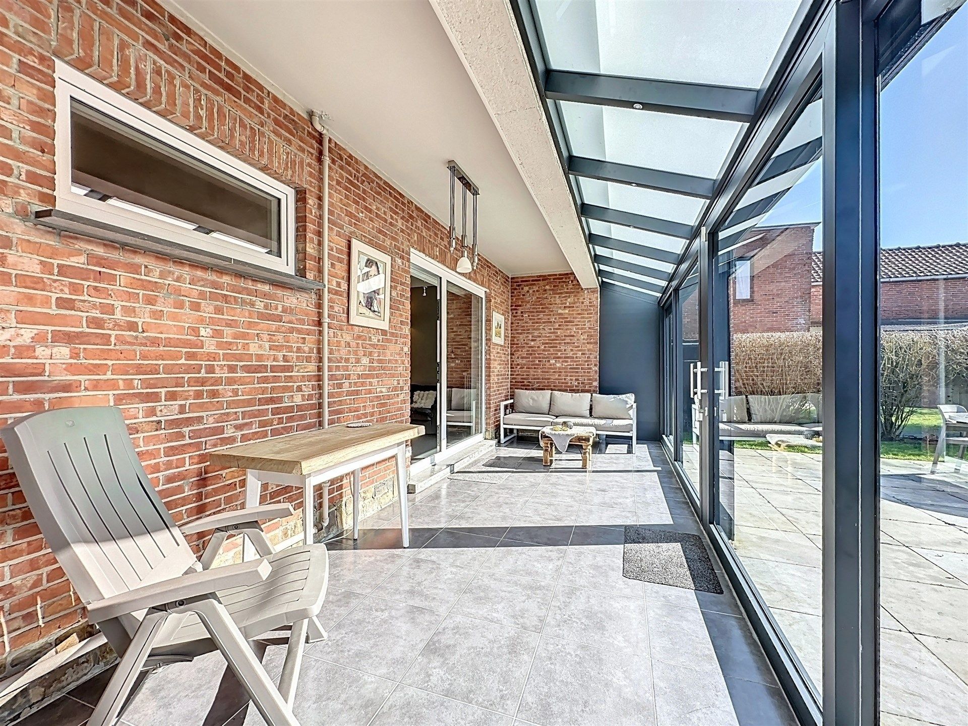 Prachtige authentieke gezinswoning met 4 slaapkamers op een perceel van 500m² foto 6