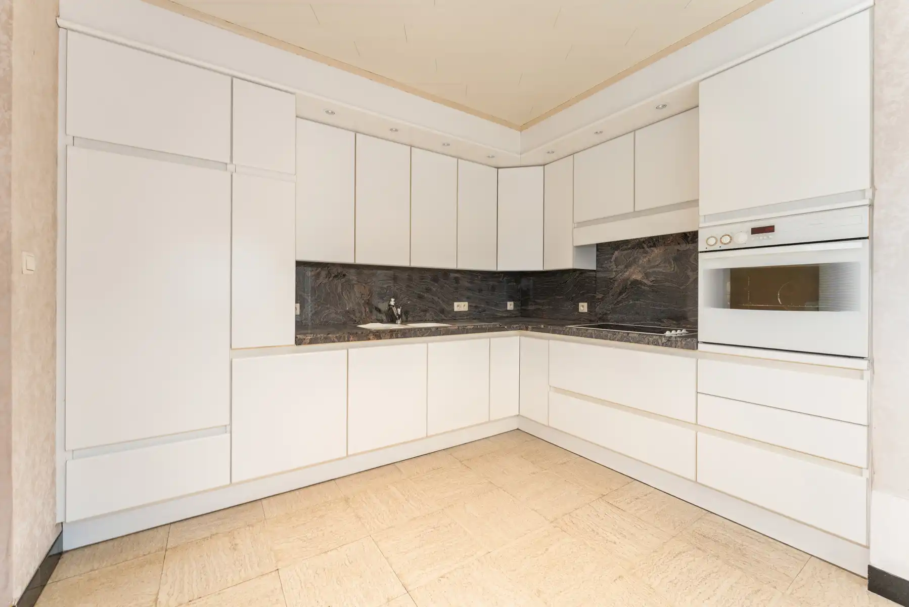 Woning met aanpalende loods op 1.443 m² foto 12