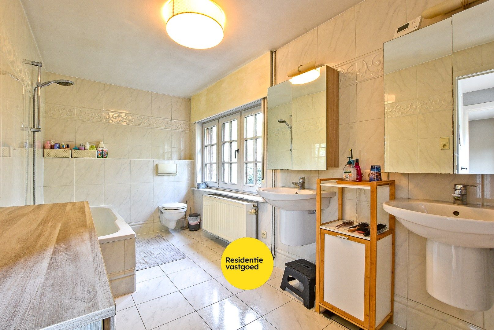 Instapklare alleenstaande woning met 4/5 slaapkamer op 2.084m² te Diksmuide! foto 18