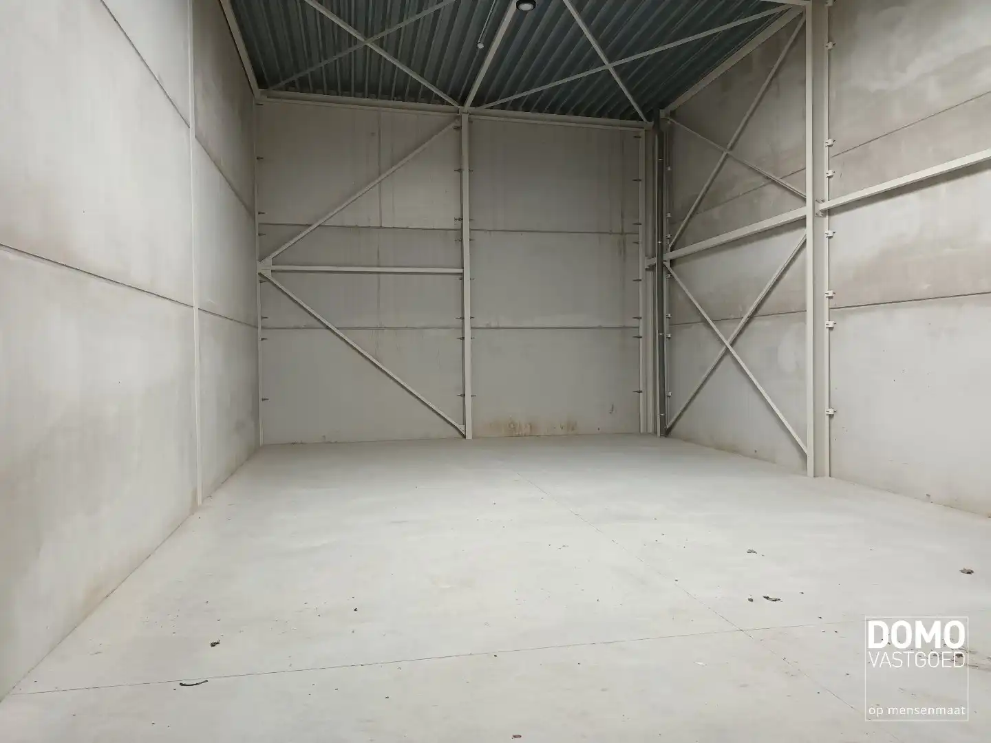 Centraal gelegen KMO-unit langs de grote ring van Hasselt foto 4