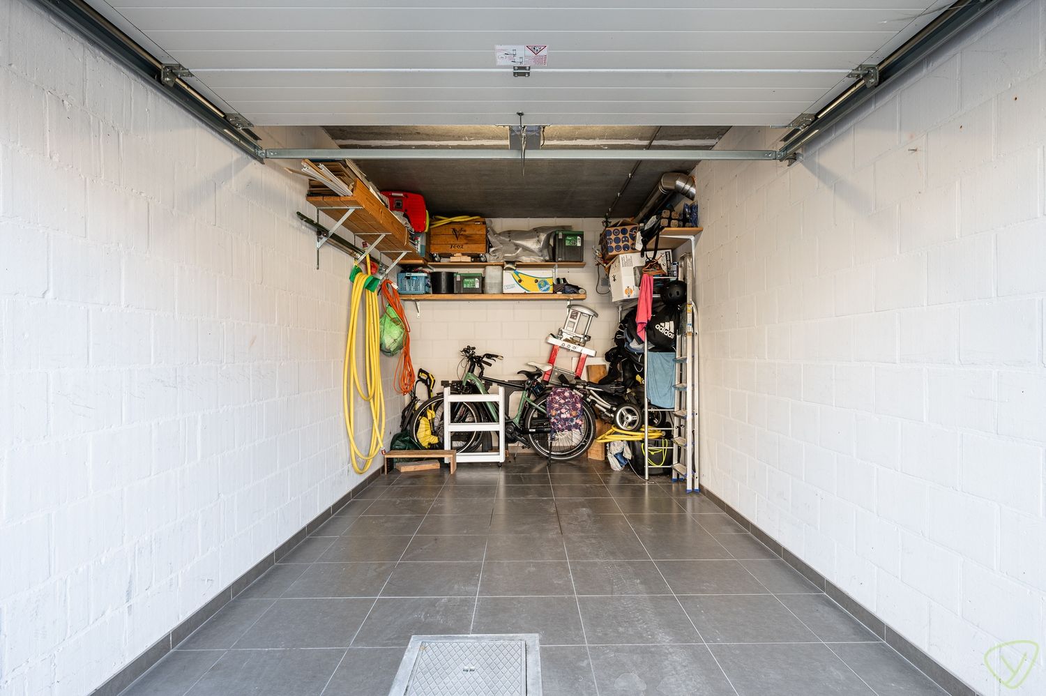 Instapklare woning met zonnige terrassen en garagebox foto 18