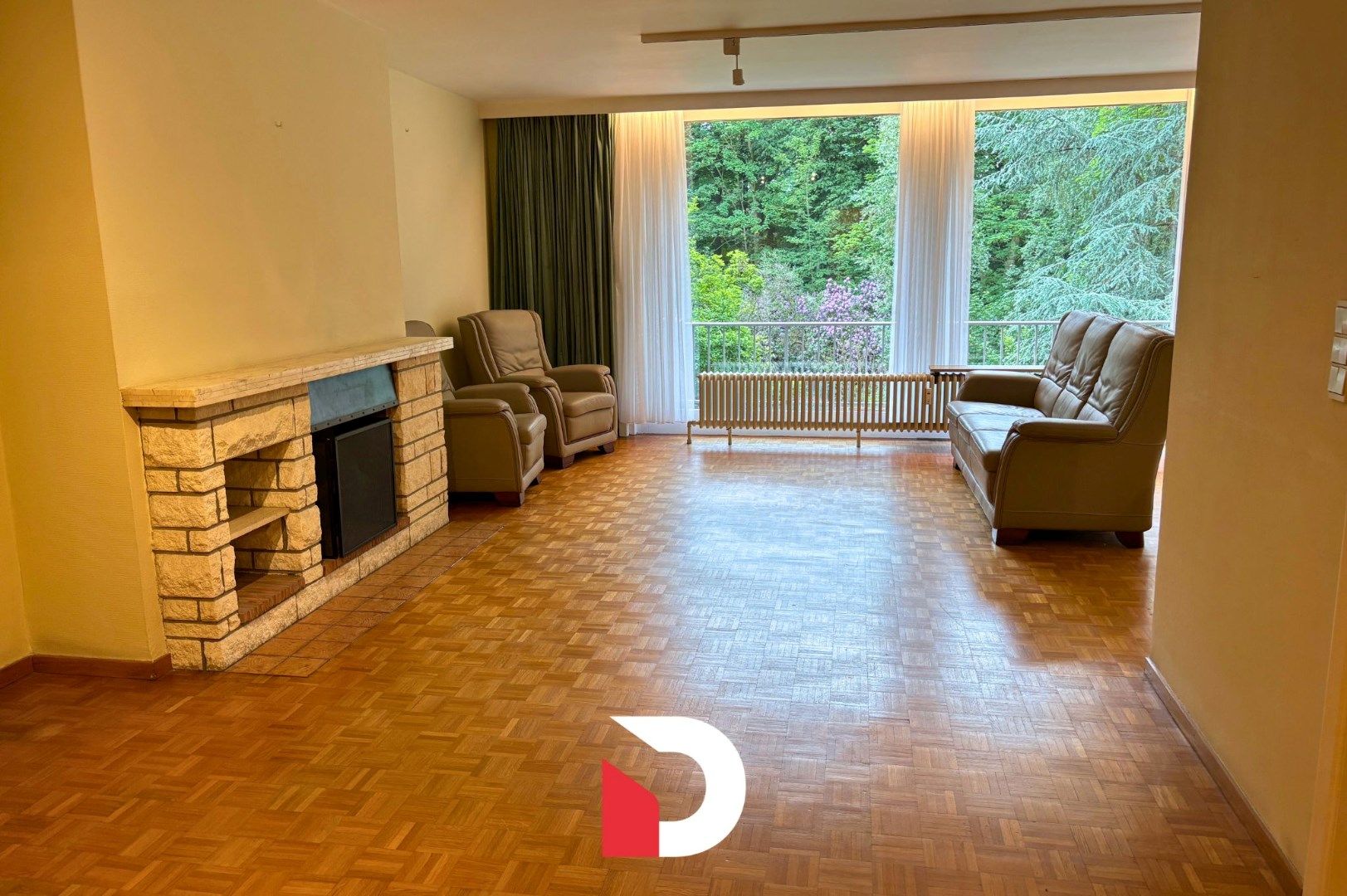 Ruim appartement met 3 slaapkamers te Sint-Michiels foto 3