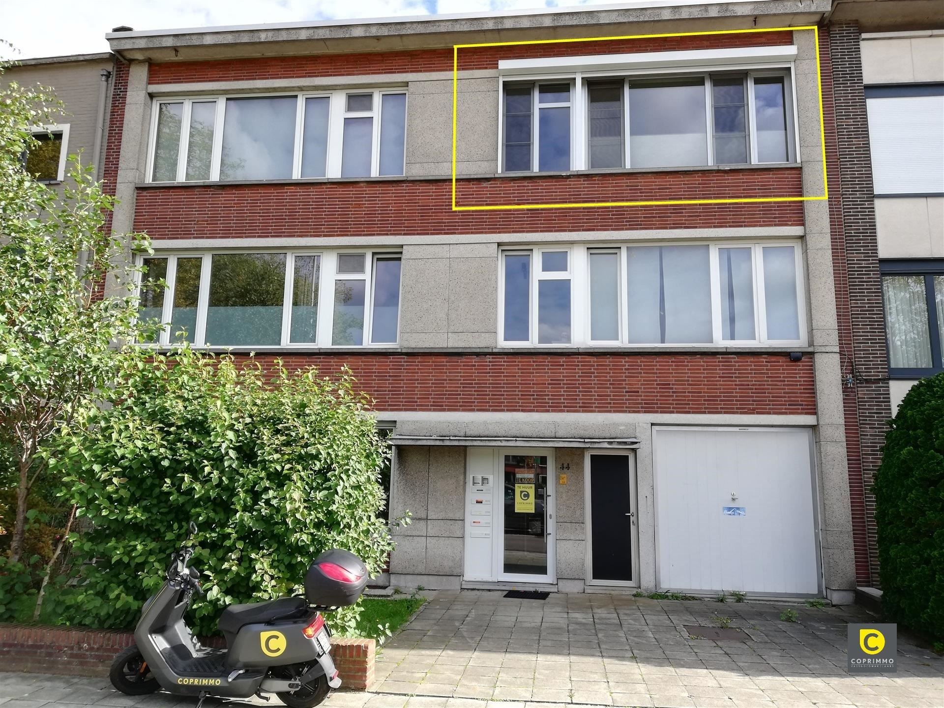 Instapklaar 2 slpk appartement met terras foto 7